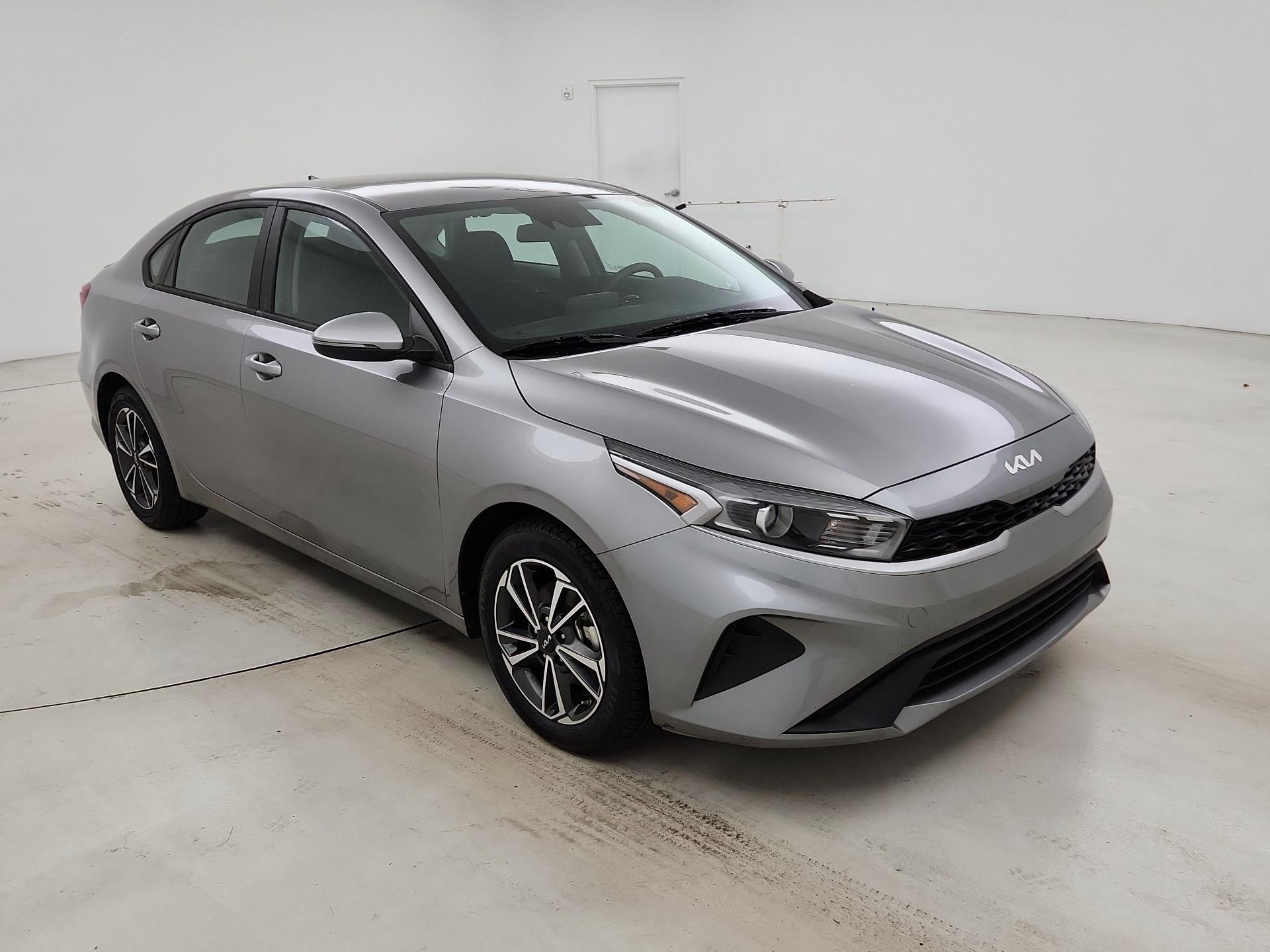Thumbnail: 2023 Kia Forte - 1