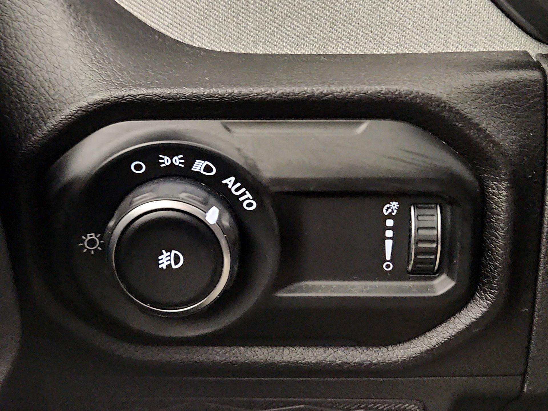 Thumbnail: 2025 Jeep Wrangler - 11