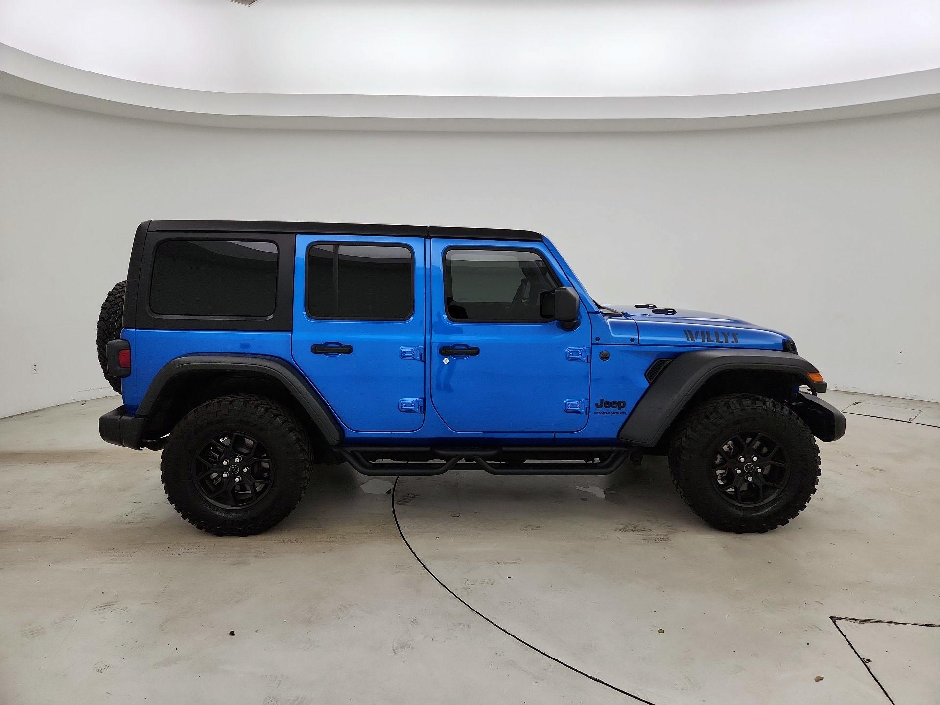 Thumbnail: 2025 Jeep Wrangler - 4