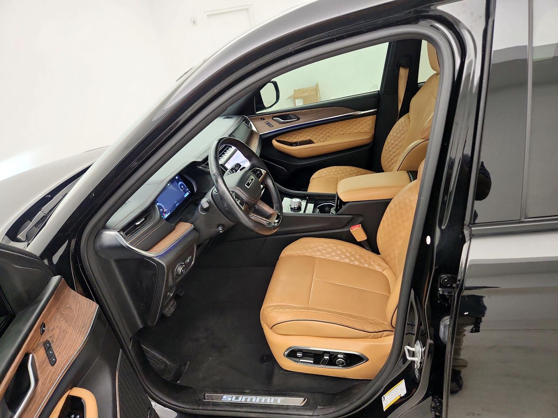 Thumbnail: 2021 Jeep Grand Cherokee L - 11