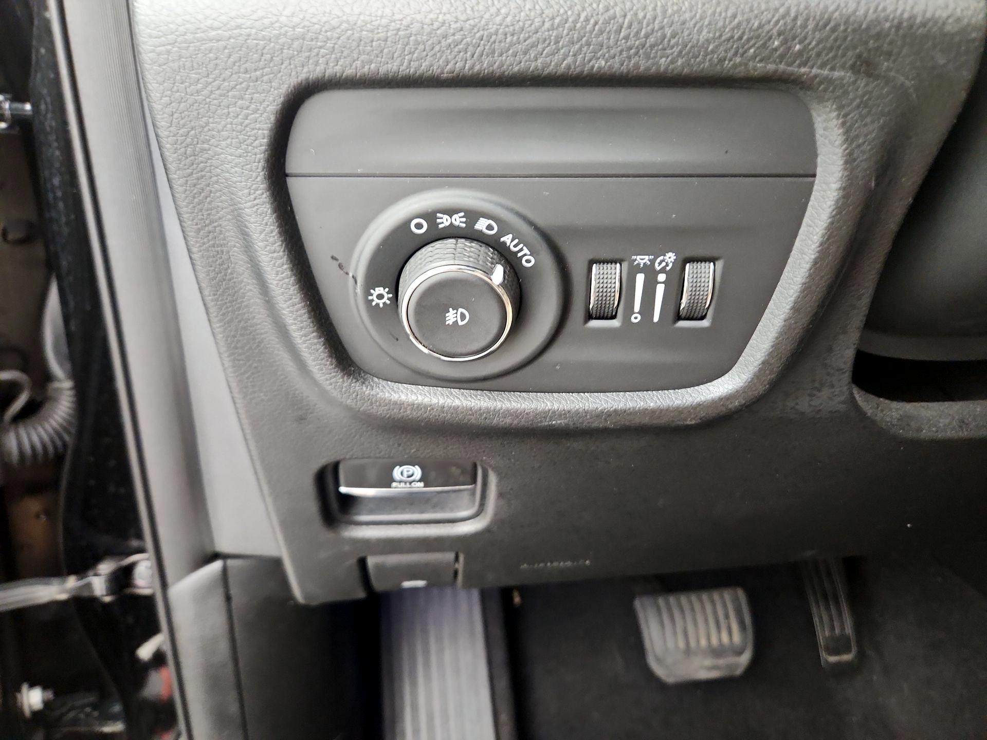 Thumbnail: 2021 Jeep Grand Cherokee L - 13