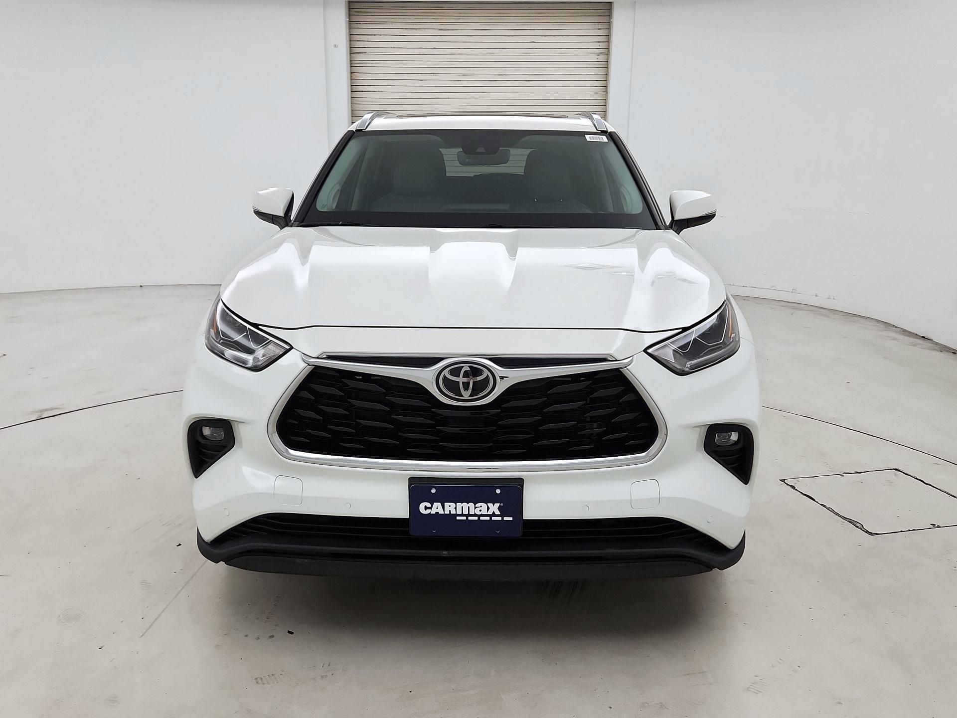Thumbnail: 2021 Toyota Highlander - 2
