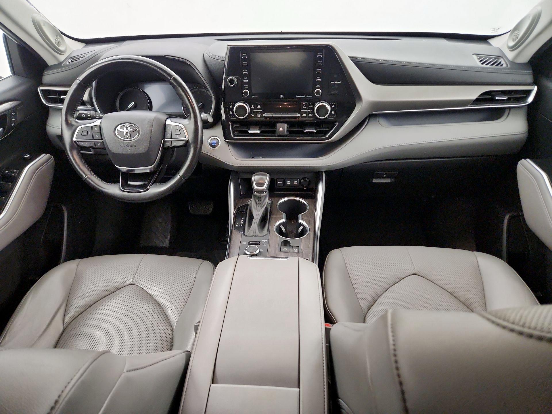 Thumbnail: 2021 Toyota Highlander - 8