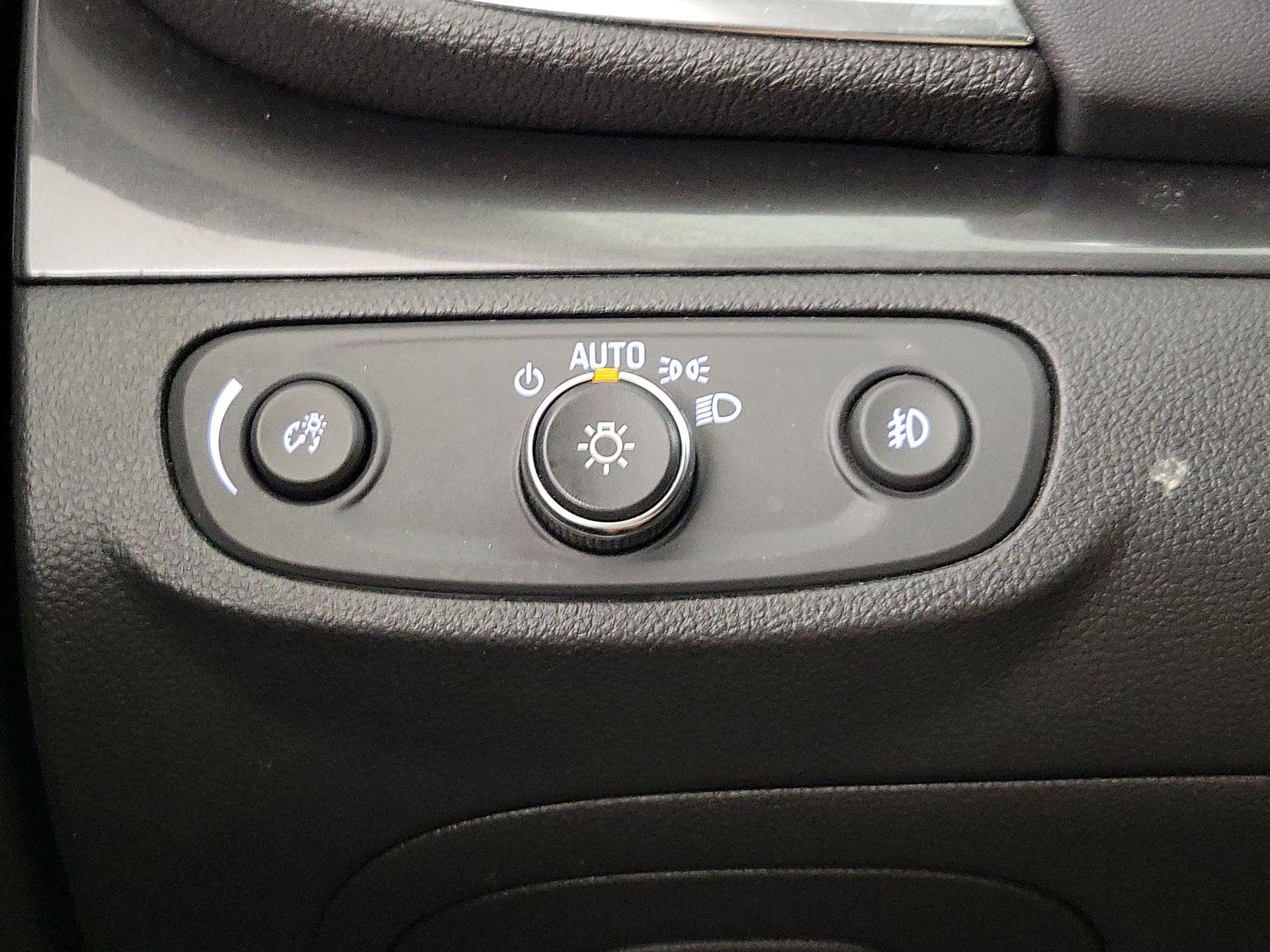 Thumbnail: 2018 Buick Encore - 13