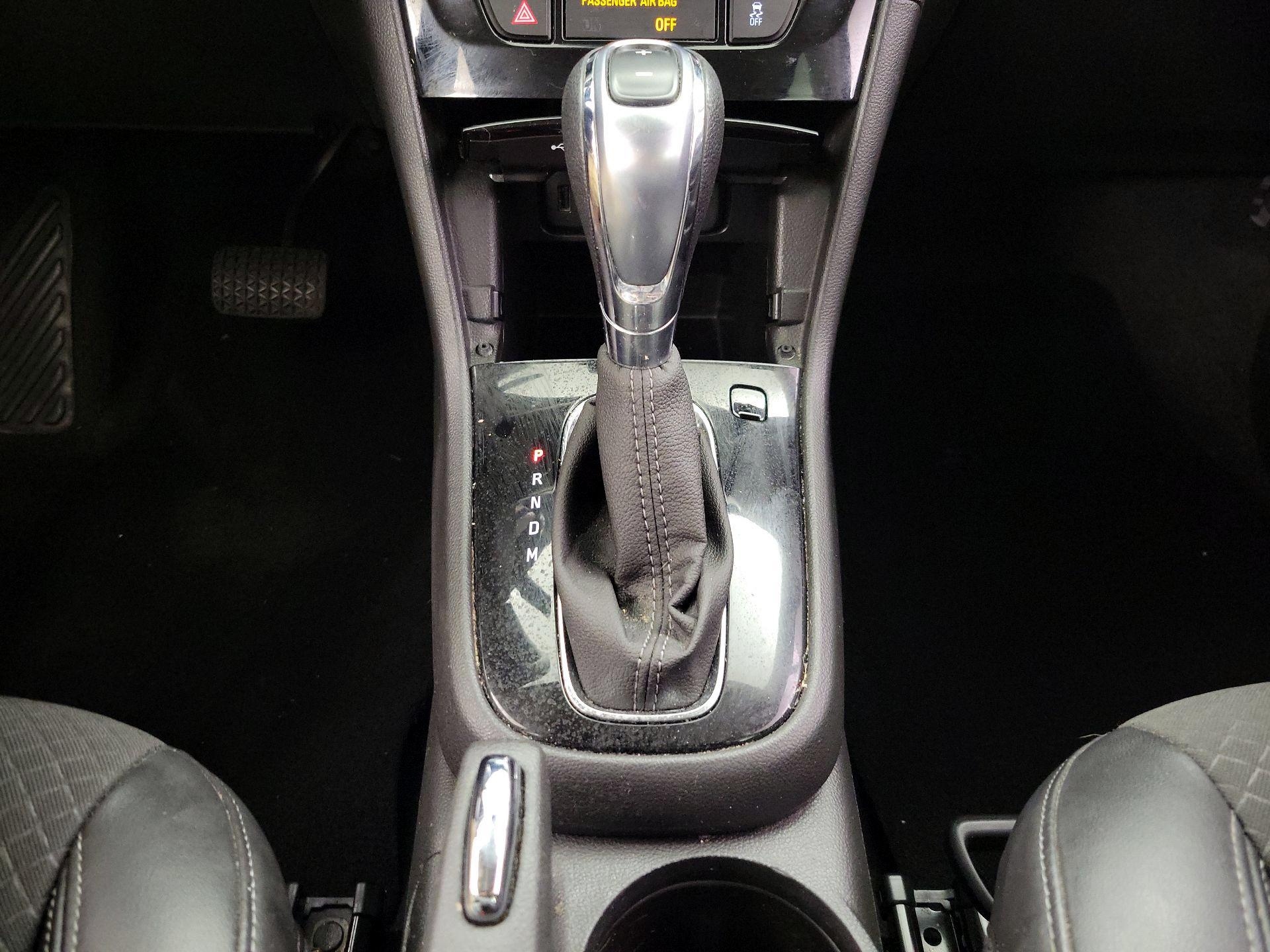 Thumbnail: 2018 Buick Encore - 17