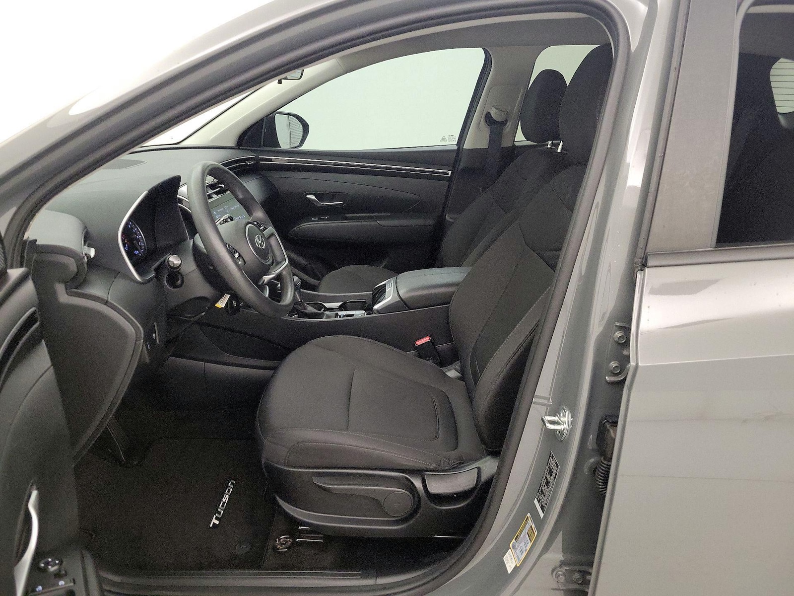 2024 Hyundai Tucson SE - Photo 12