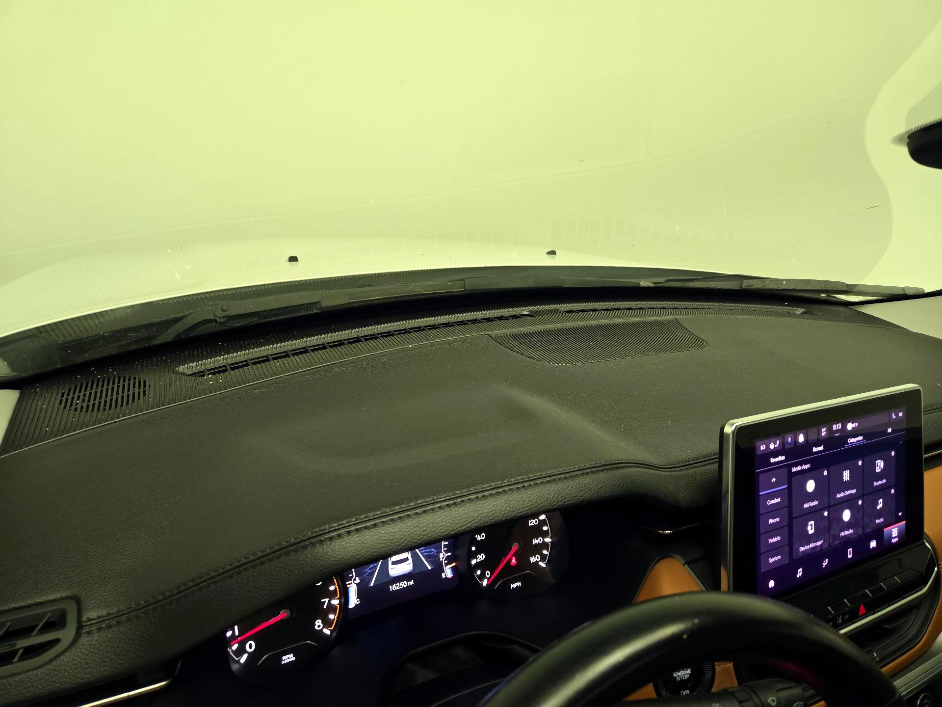 Thumbnail: 2022 Jeep Compass - 9