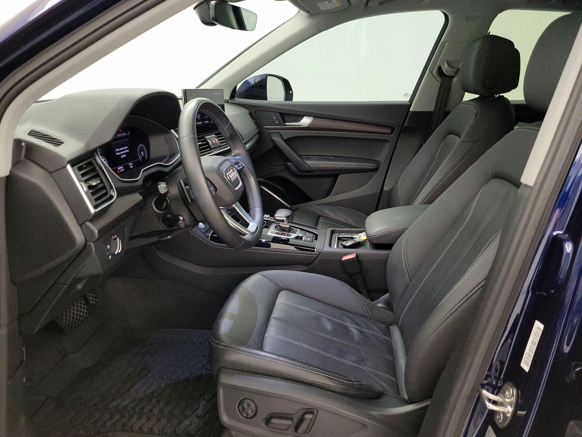 Thumbnail: 2021 Audi Q5 - 11