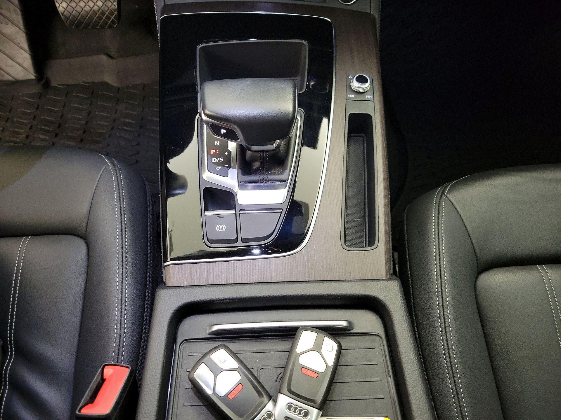 Thumbnail: 2021 Audi Q5 - 17