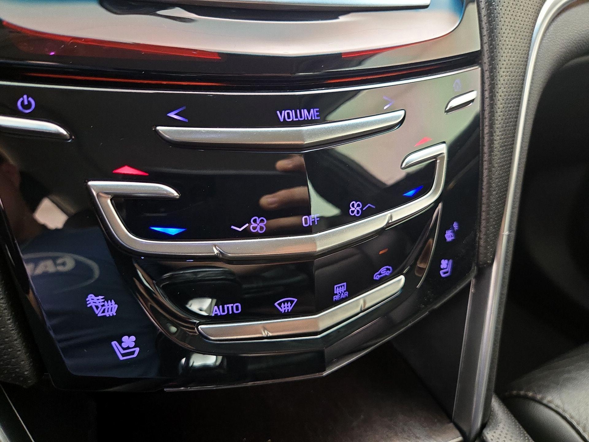 Thumbnail: 2019 Cadillac XTS - 17