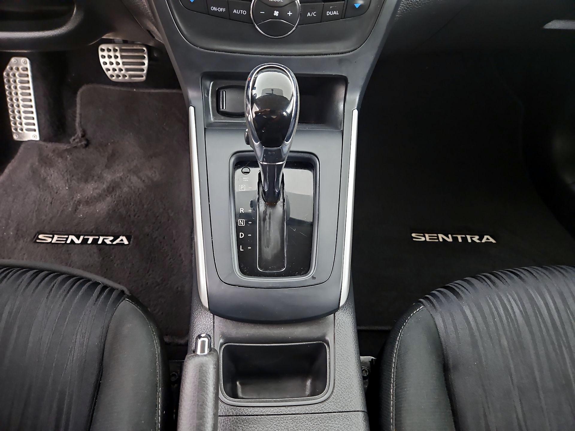 Thumbnail: 2019 Nissan Sentra - 15