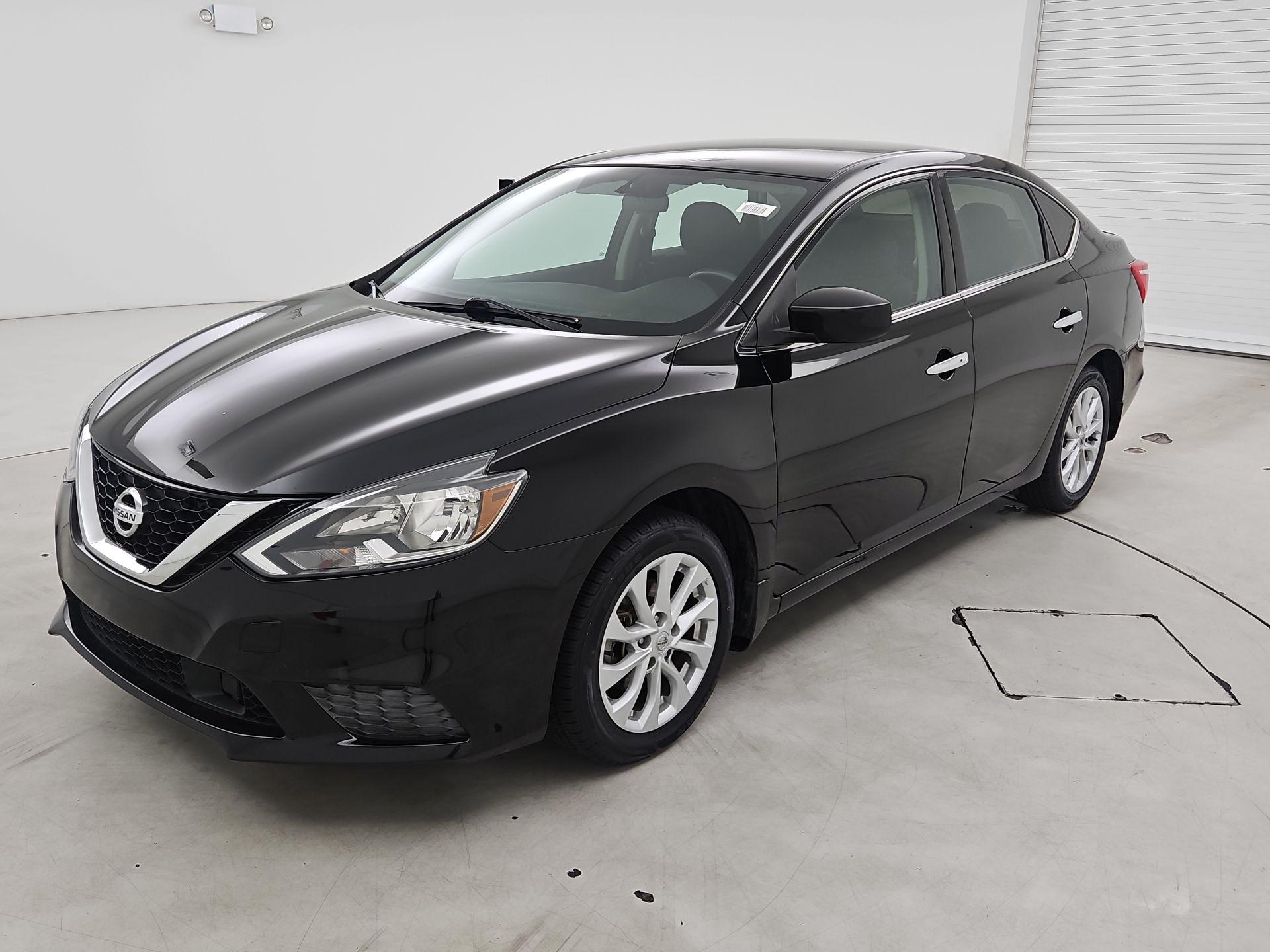 Thumbnail: 2019 Nissan Sentra - 3