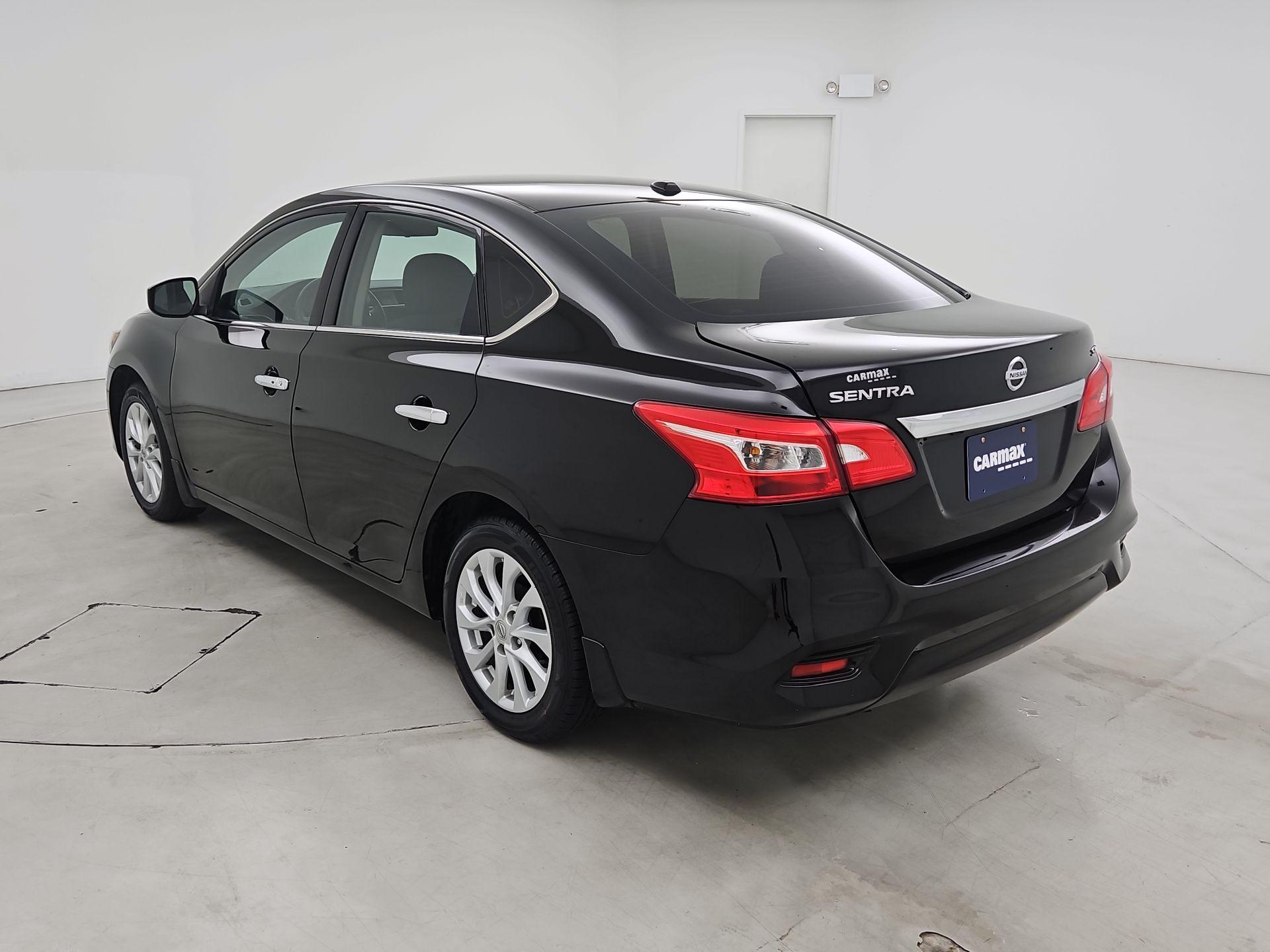 Thumbnail: 2019 Nissan Sentra - 7