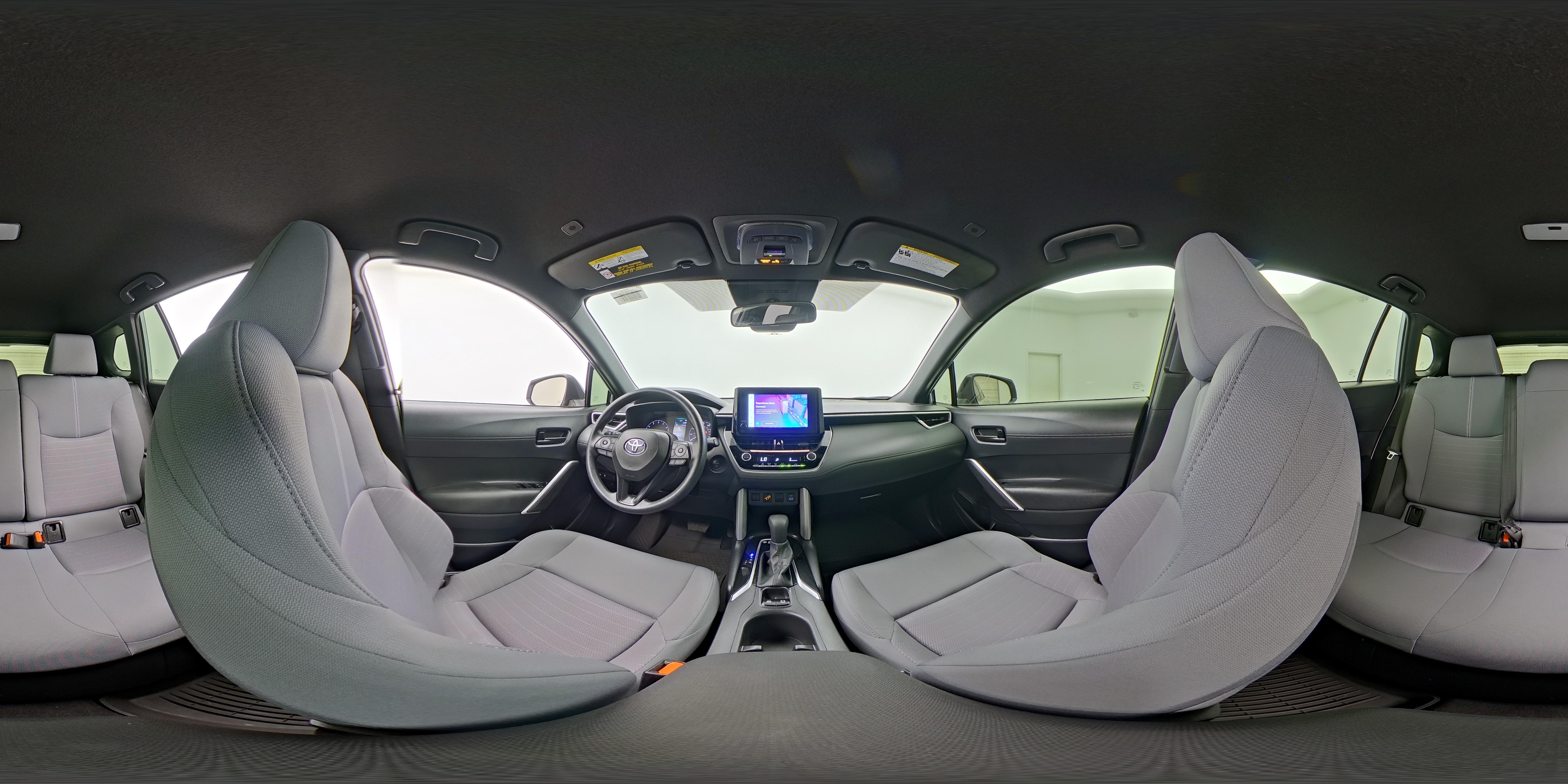 2024 Toyota Corolla Cross S - Photo 24