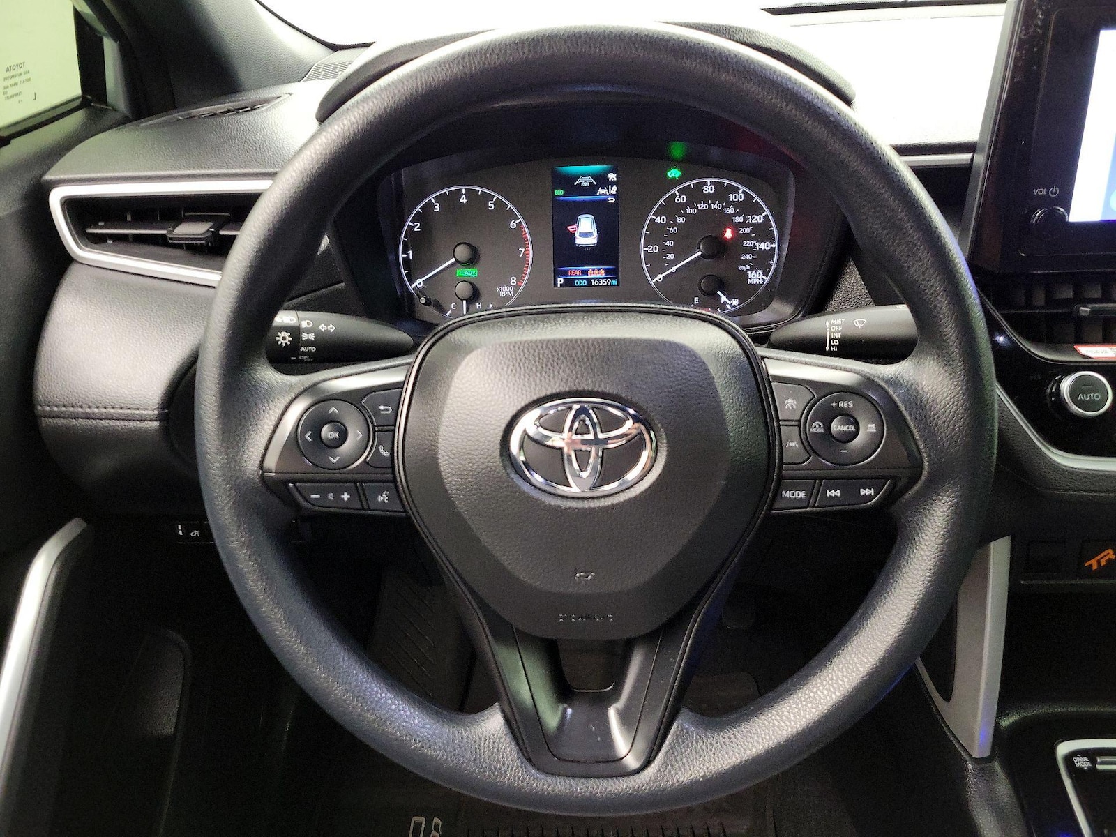2024 Toyota Corolla Cross S - Photo 11