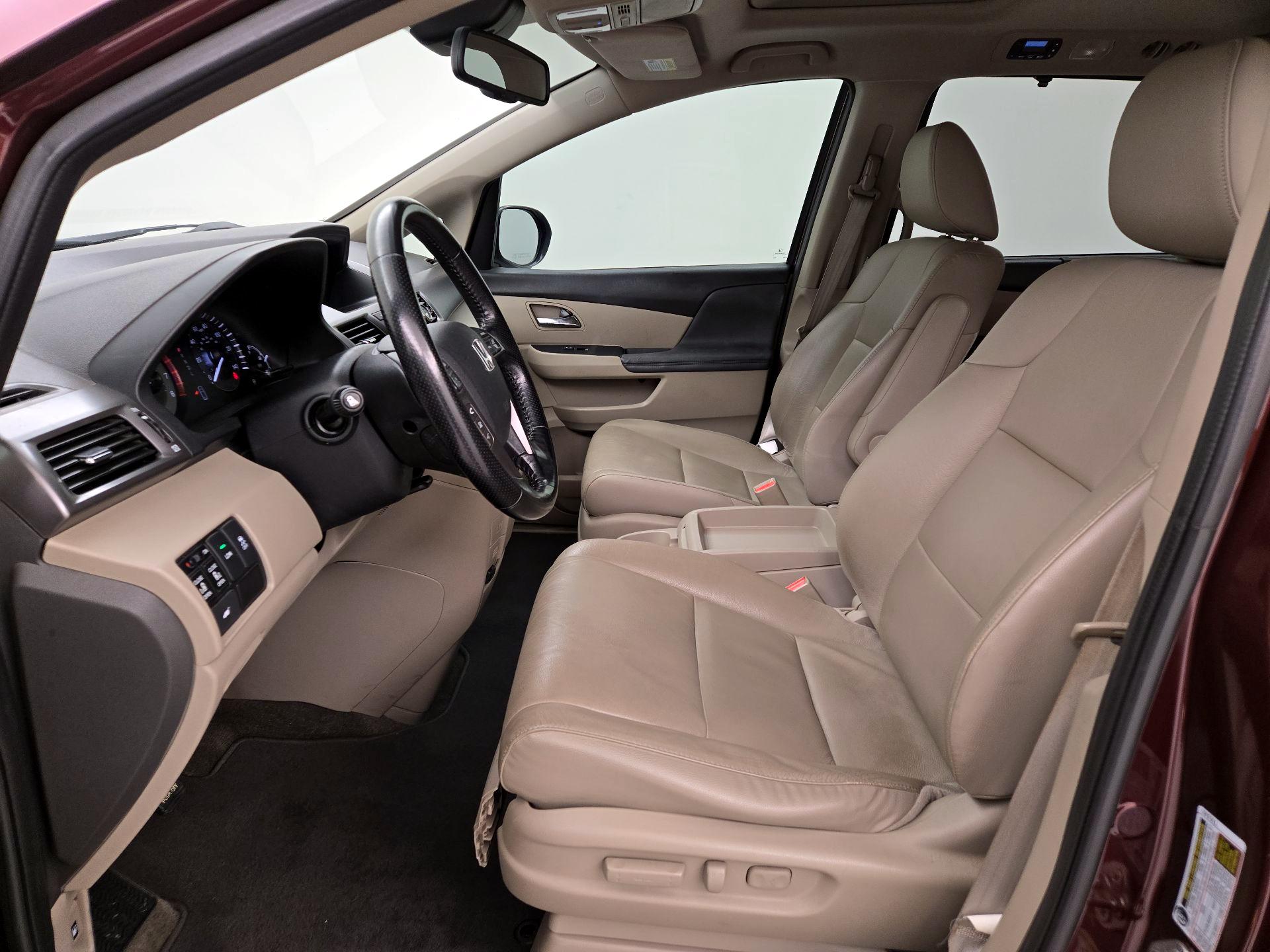 Thumbnail: 2015 Honda Odyssey - 11