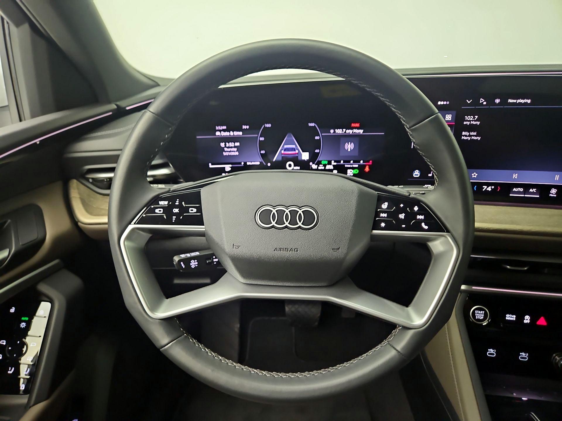 Thumbnail: 2025 Audi Q5 - 10