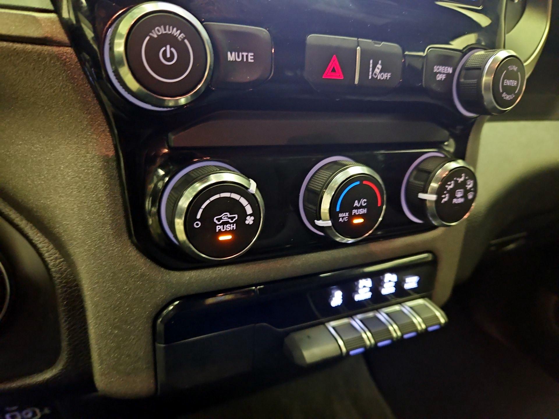 Thumbnail: 2025 RAM 1500 - 16