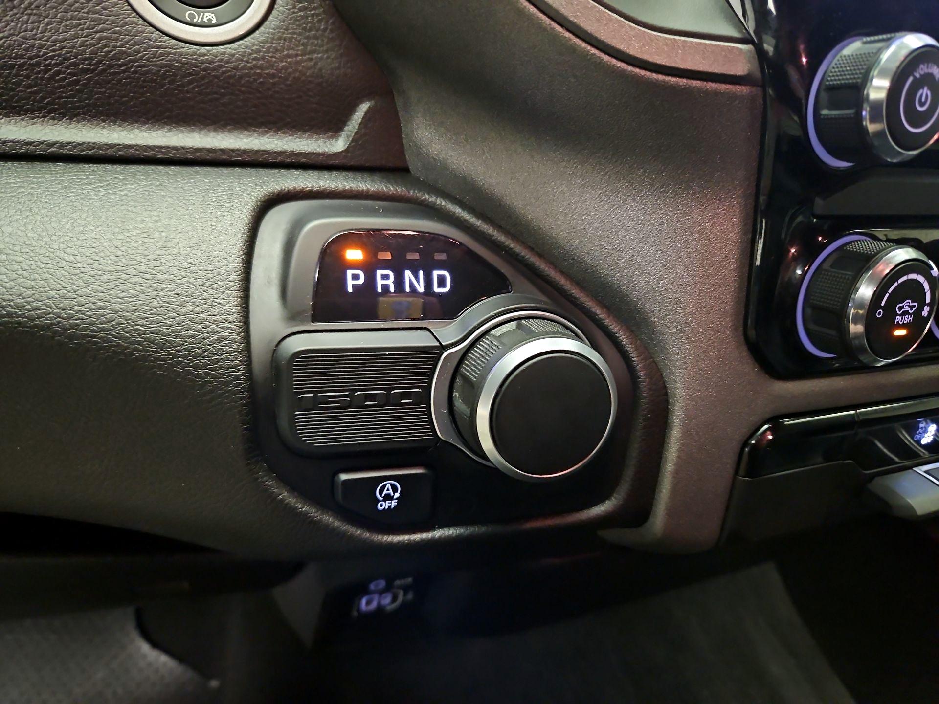 Thumbnail: 2025 RAM 1500 - 17