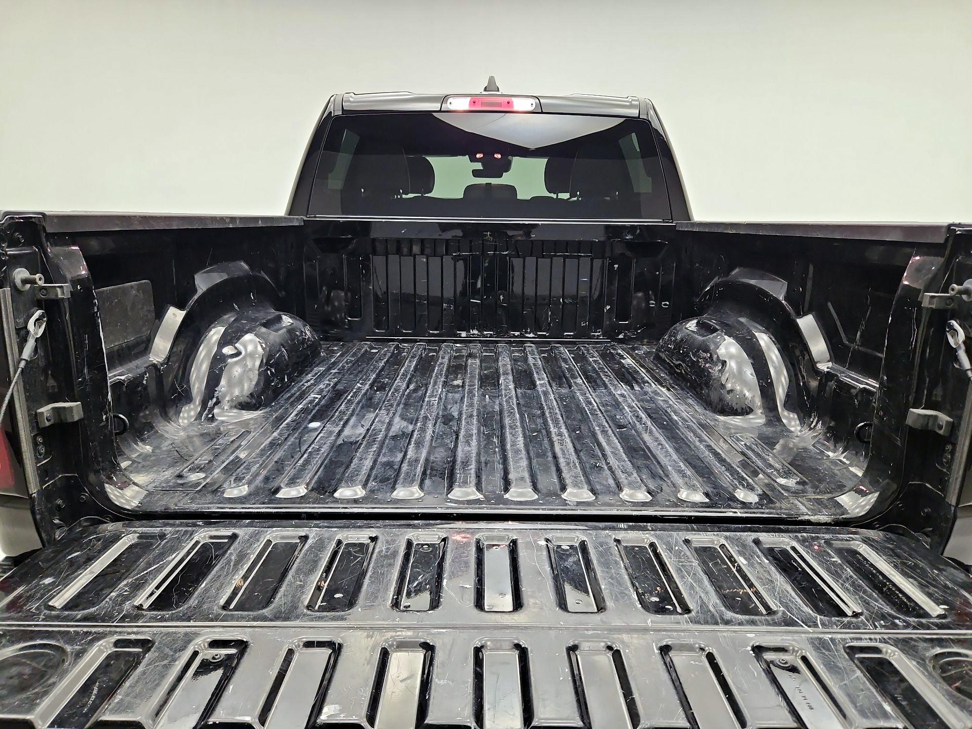 Thumbnail: 2025 RAM 1500 - 20