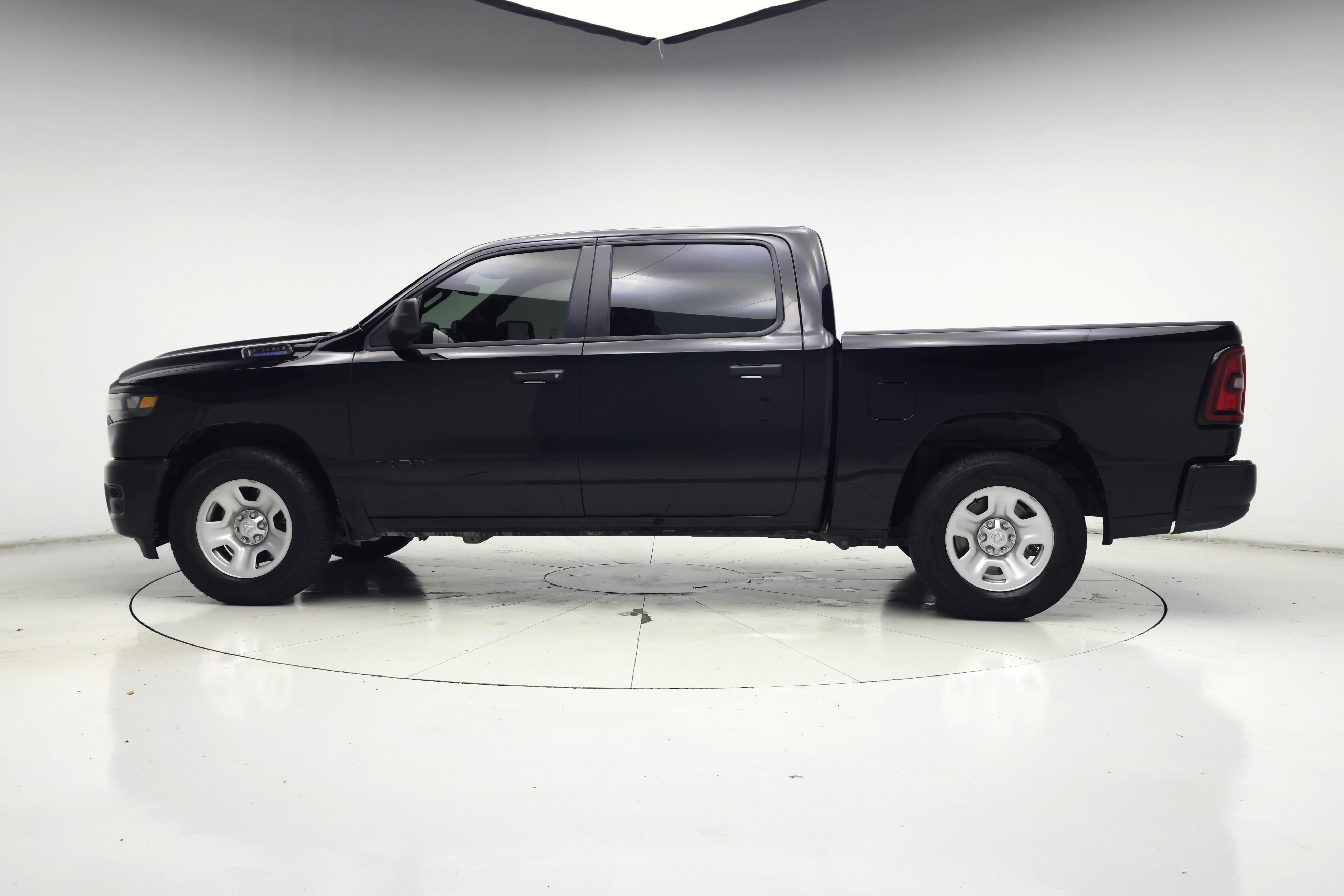 Thumbnail: 2025 RAM 1500 - 3
