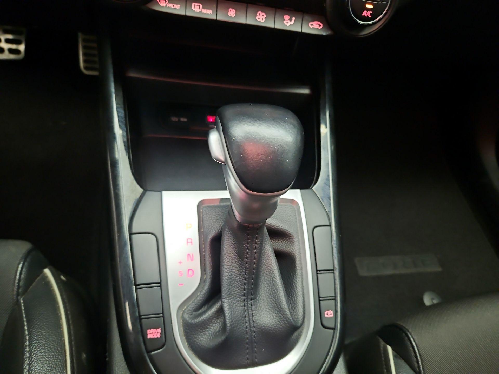 Thumbnail: 2023 Kia Forte - 18