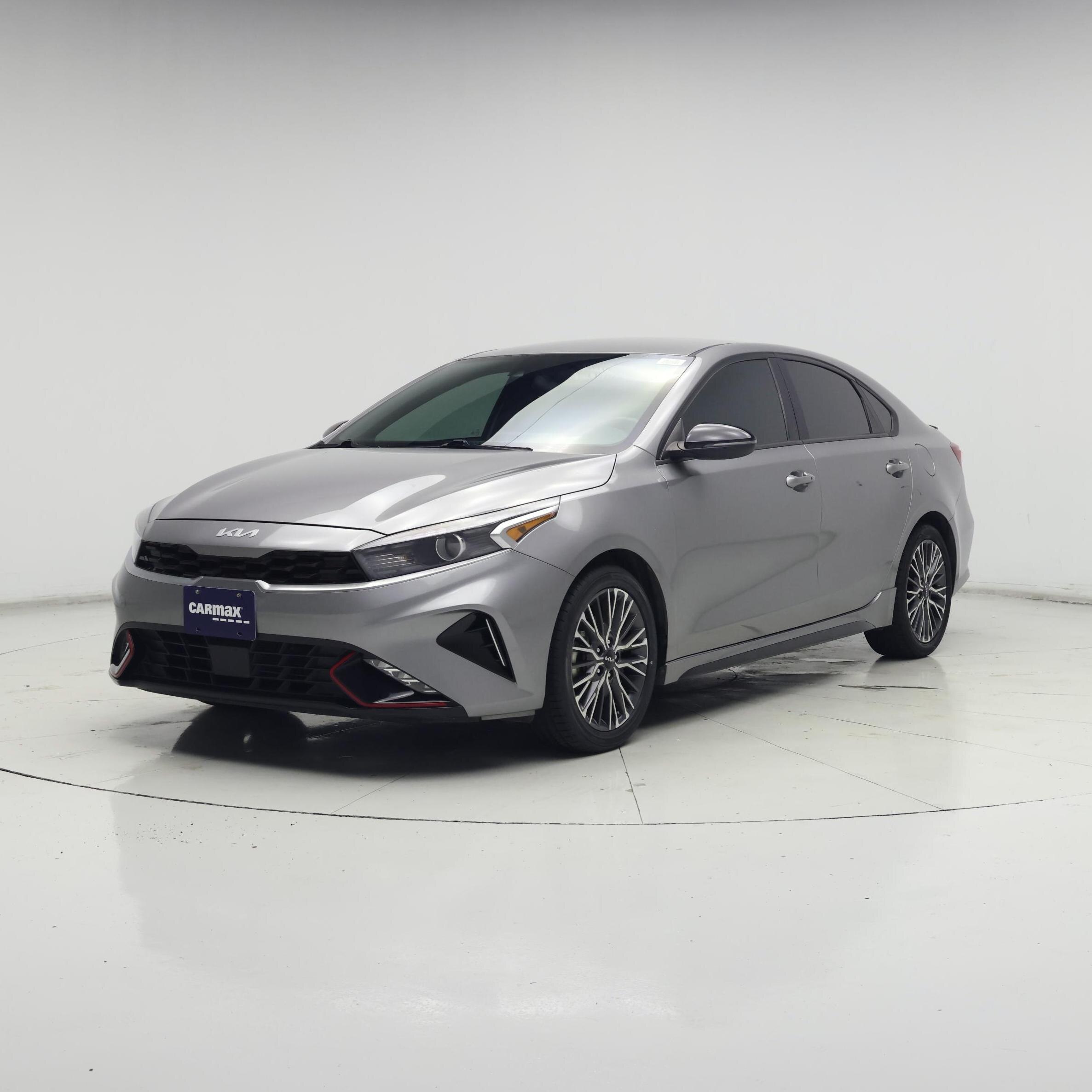 Thumbnail: 2023 Kia Forte - 4
