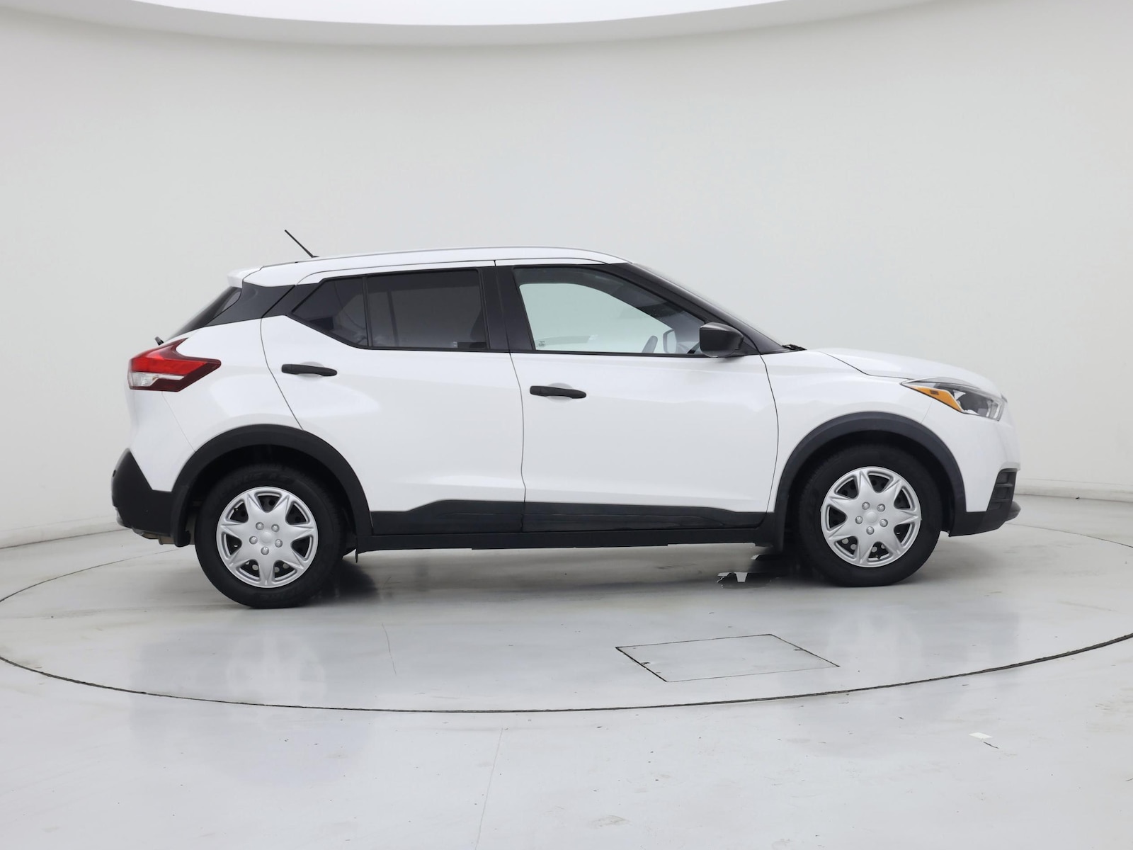 2020 Nissan Kicks S - Photo 8
