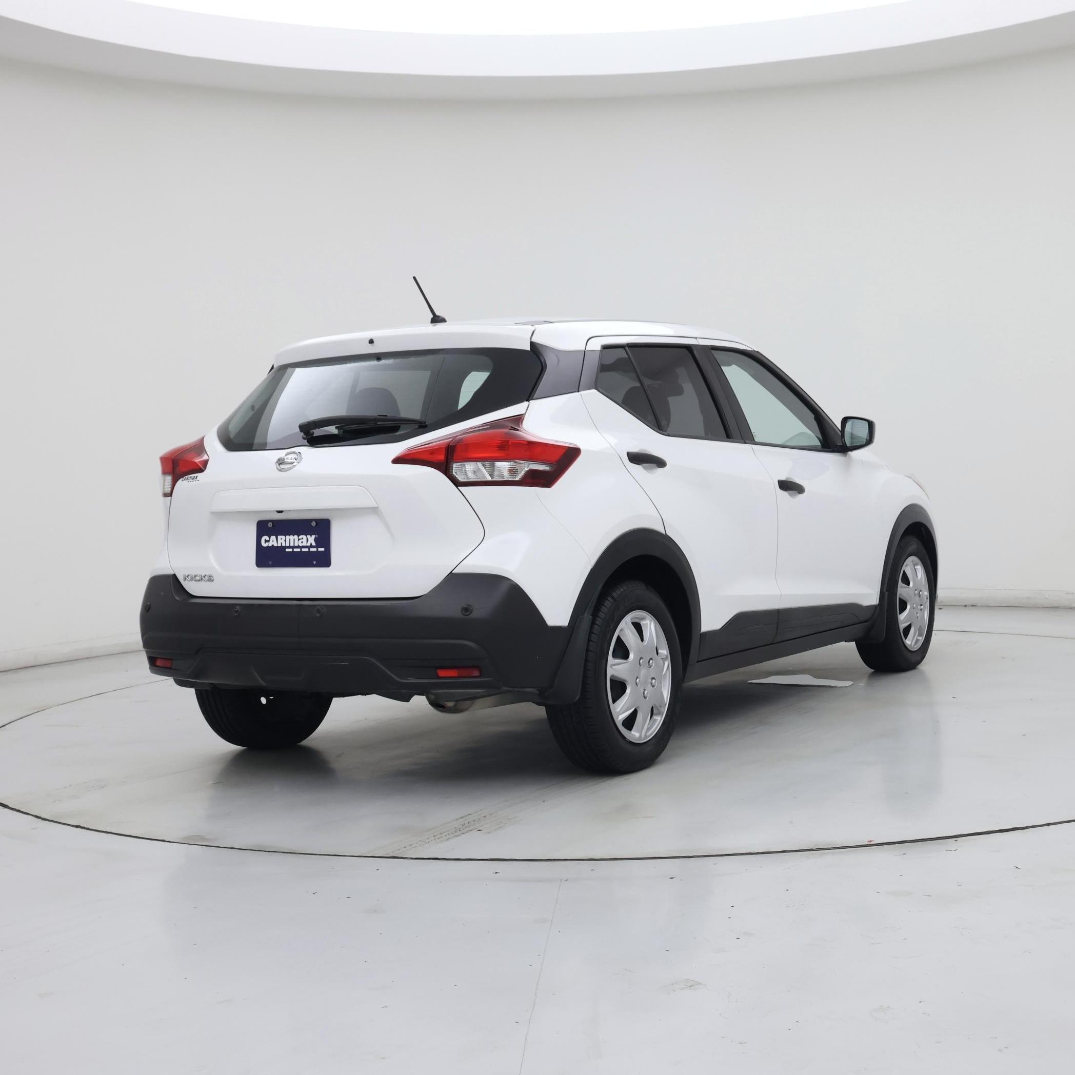 Thumbnail: 2020 Nissan Kicks - 8