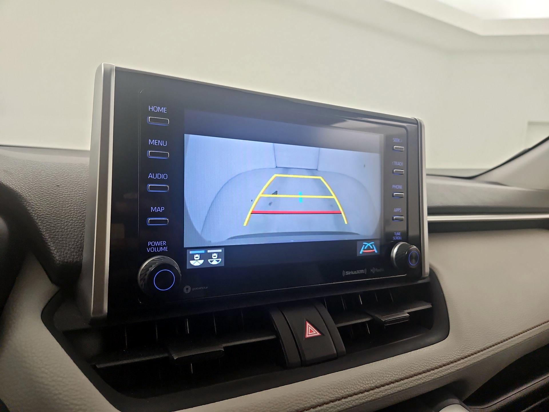 Thumbnail: 2020 Toyota RAV4 - 12