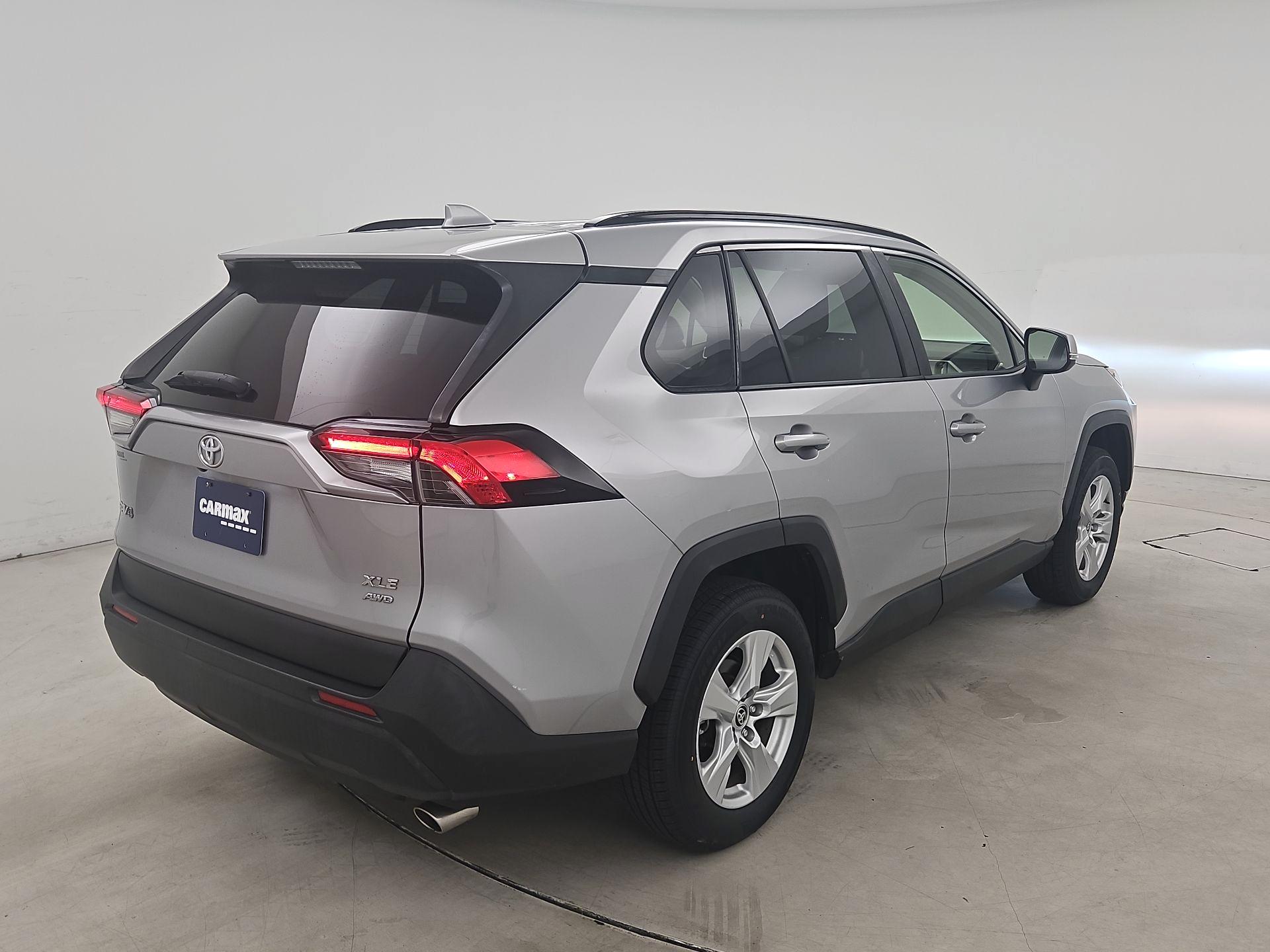 Thumbnail: 2020 Toyota RAV4 - 5