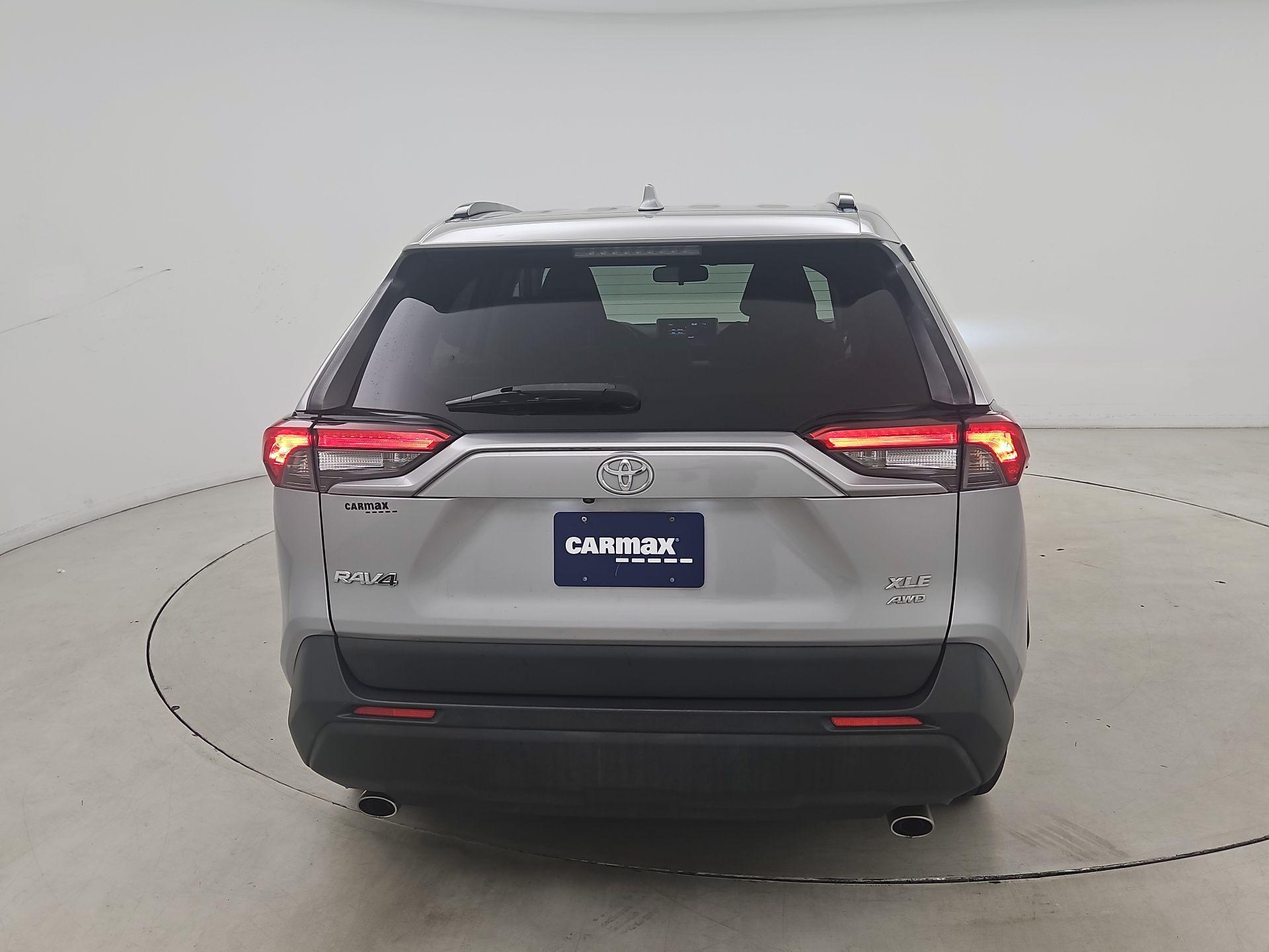 Thumbnail: 2020 Toyota RAV4 - 6