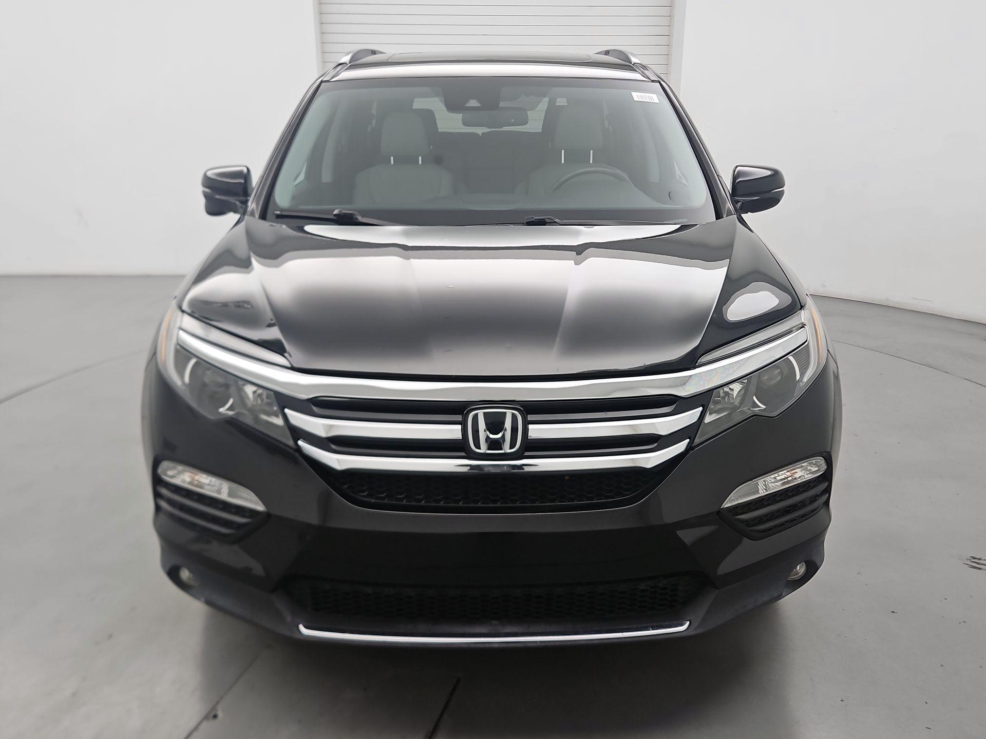 Thumbnail: 2018 Honda Pilot - 2