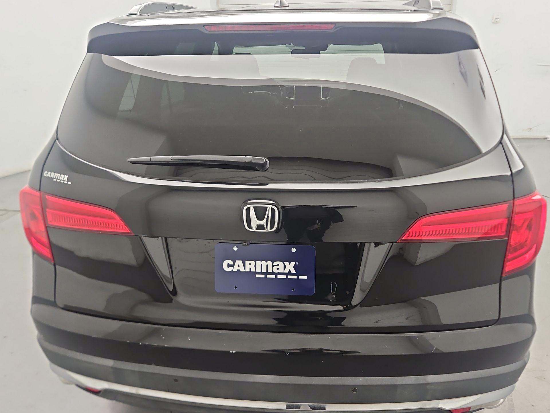 Thumbnail: 2018 Honda Pilot - 6