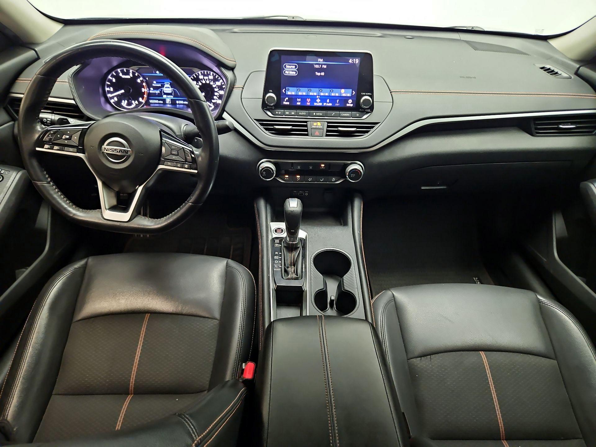 Thumbnail: 2019 Nissan Altima - 9