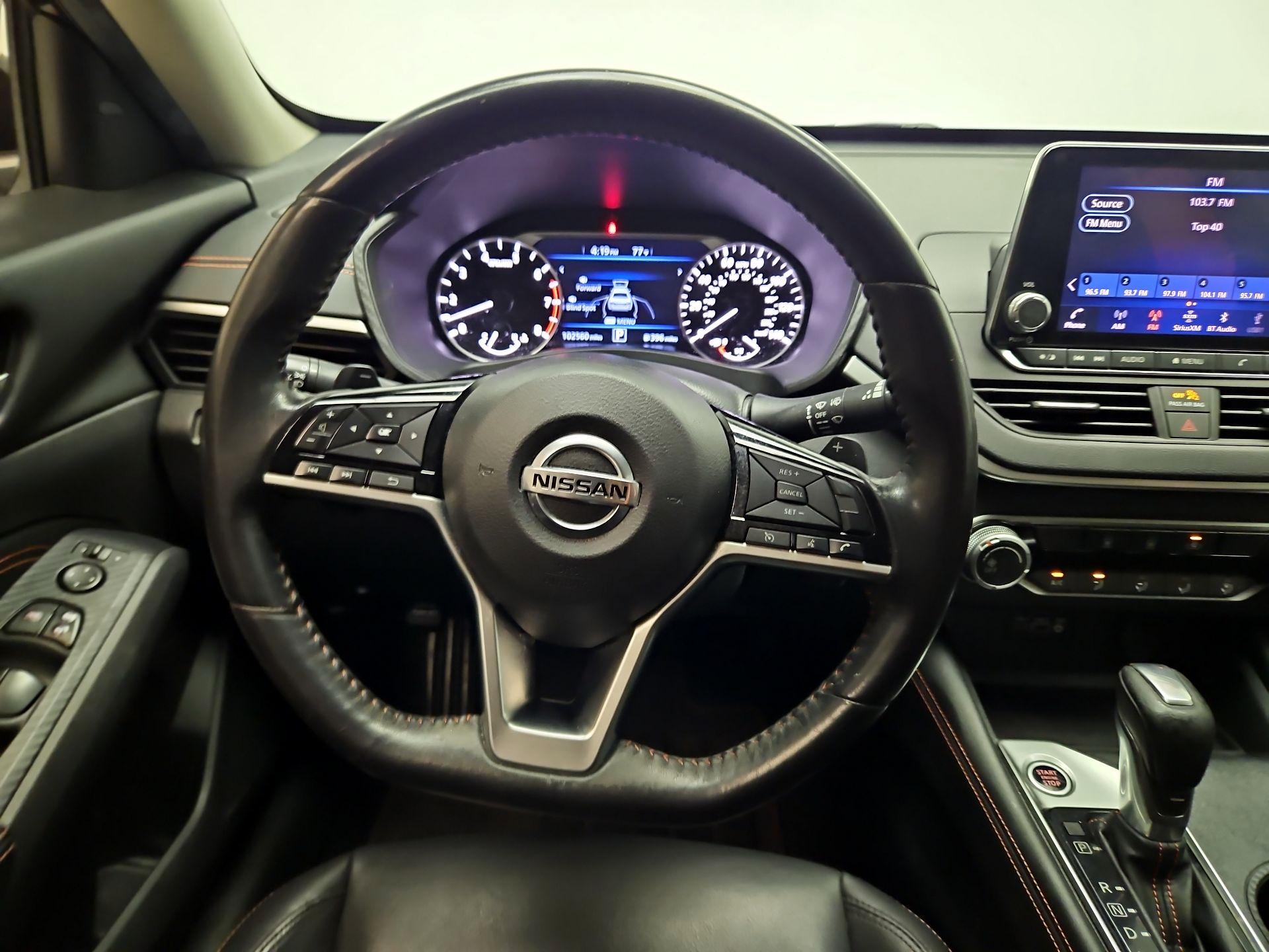 Thumbnail: 2019 Nissan Altima - 10