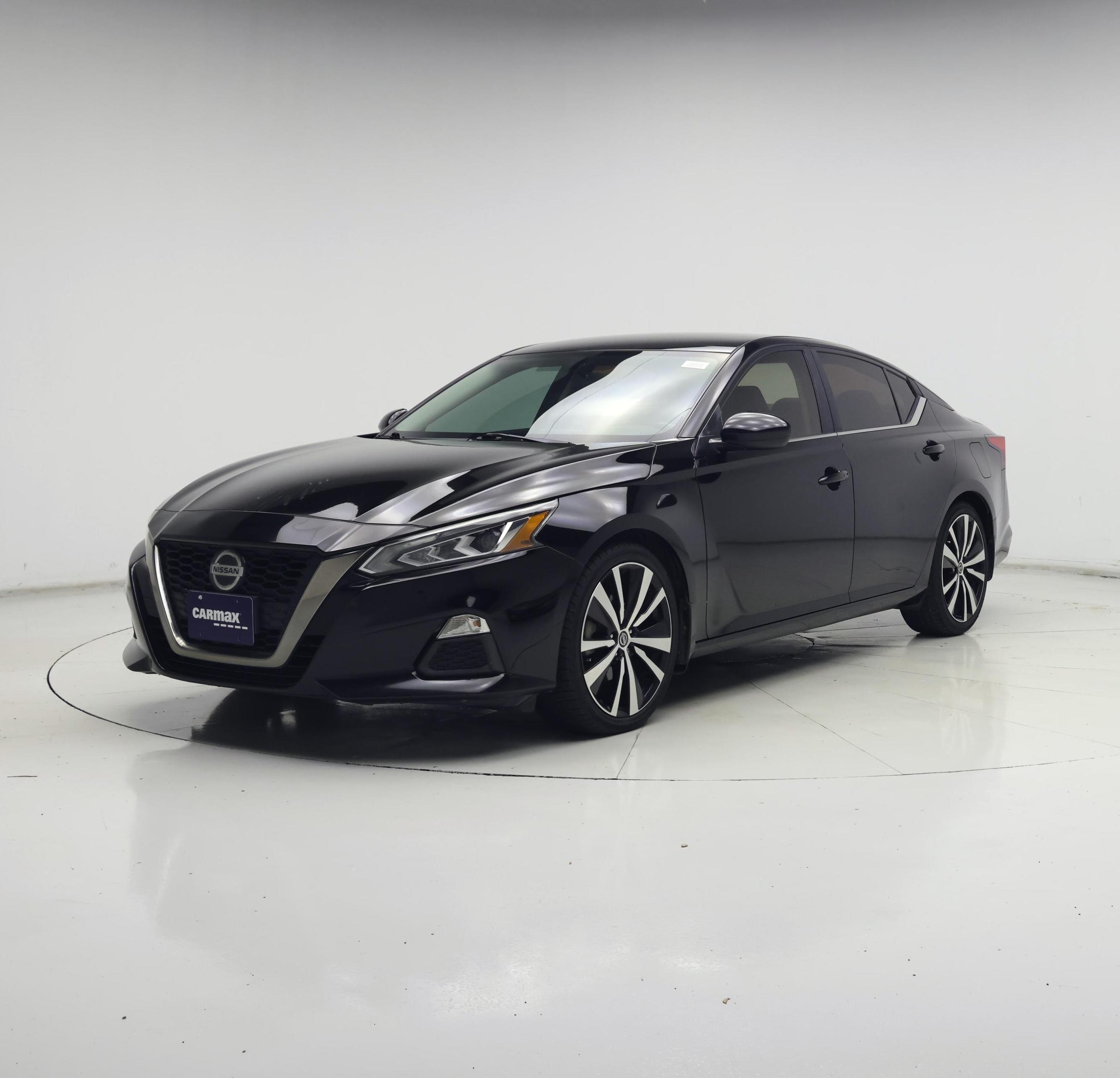 Thumbnail: 2019 Nissan Altima - 4