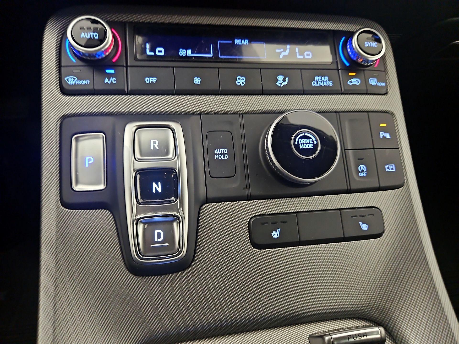 Thumbnail: 2024 Hyundai Palisade - 16