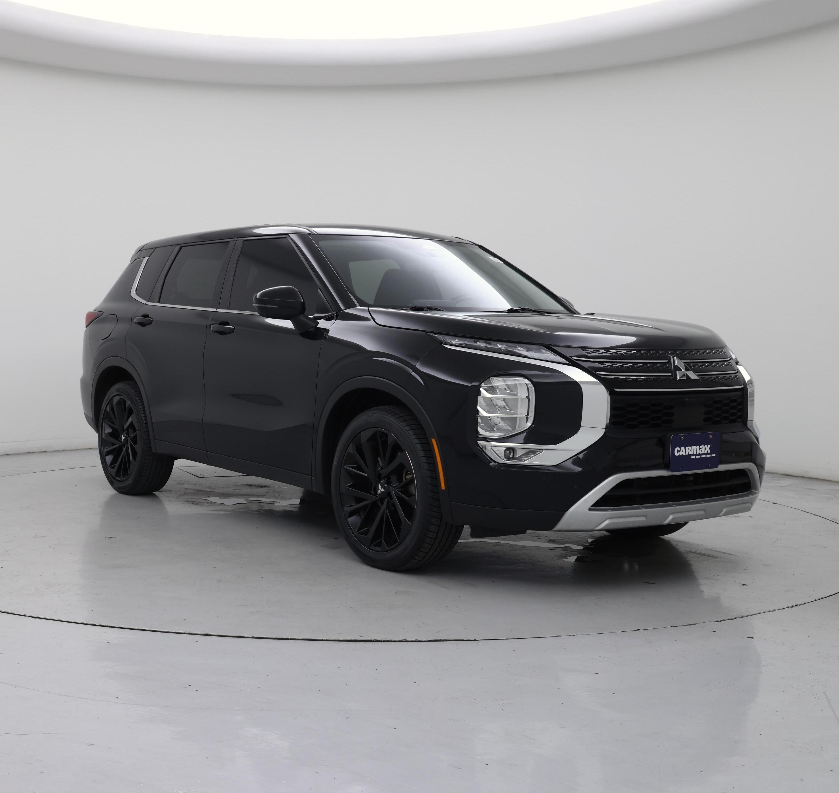 Black 2024 Mitsubishi Outlander SUV / Crossover Front-Wheel Drive Automatic