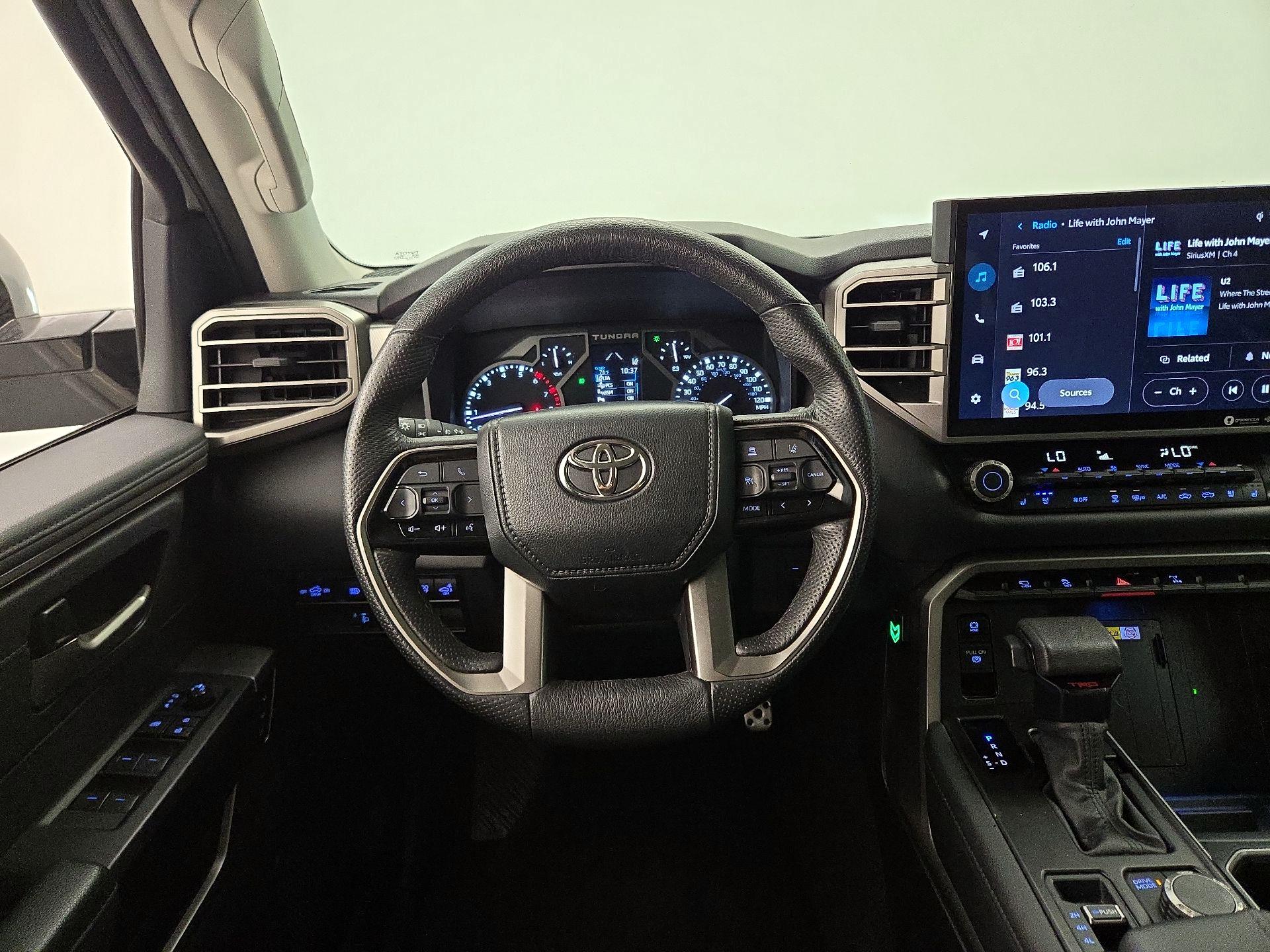 Thumbnail: 2023 Toyota Tundra - 10