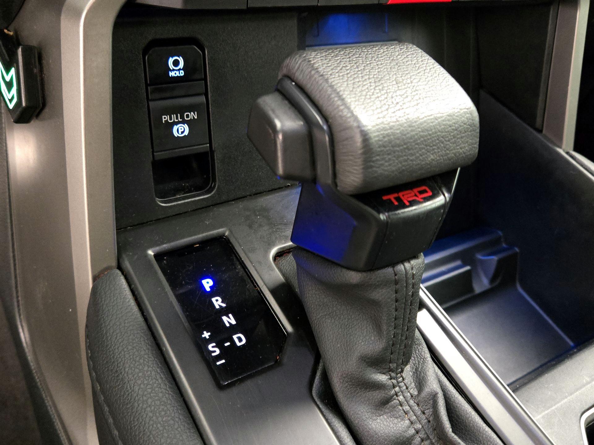 Thumbnail: 2023 Toyota Tundra - 17