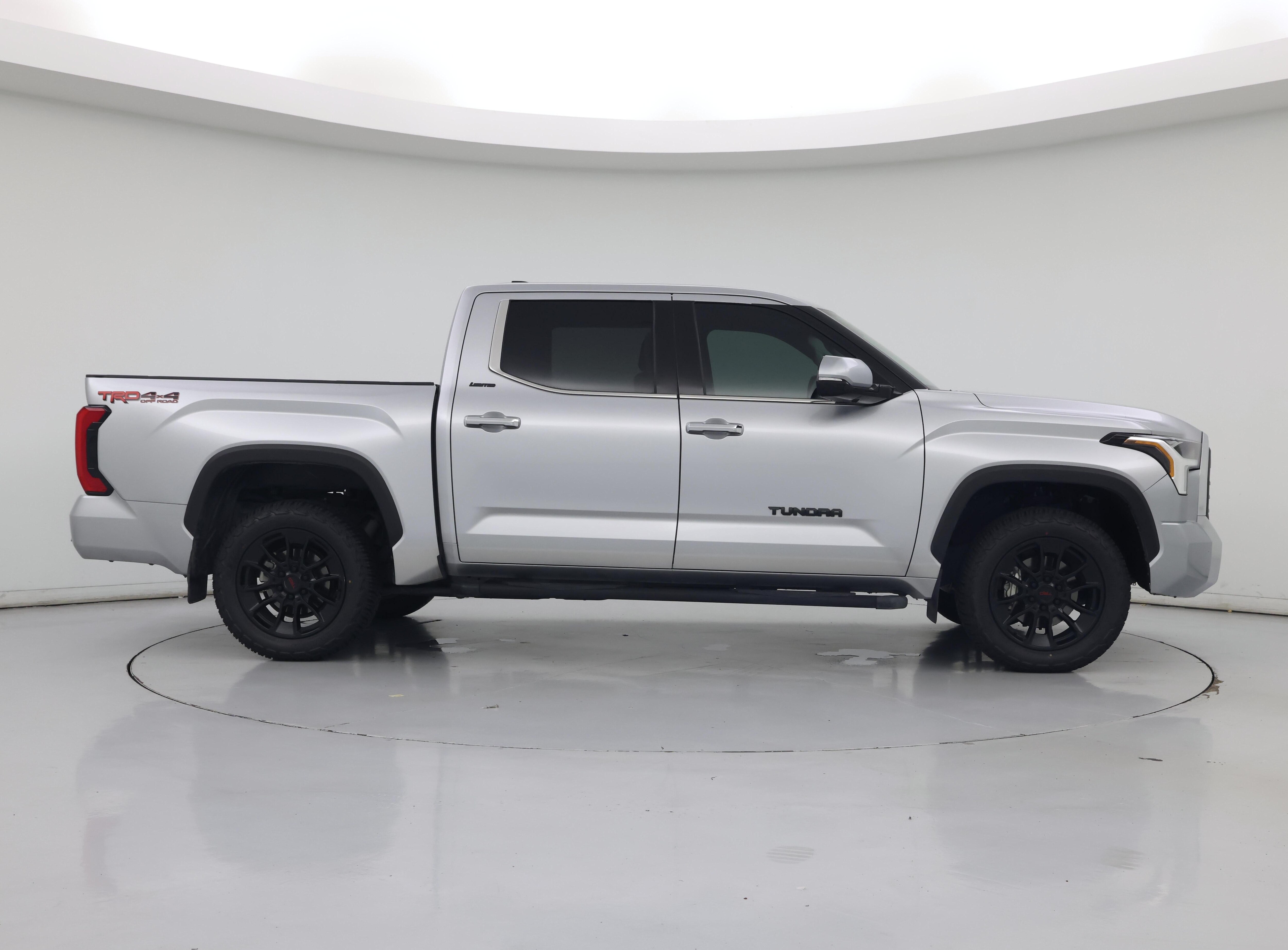 Thumbnail: 2023 Toyota Tundra - 7