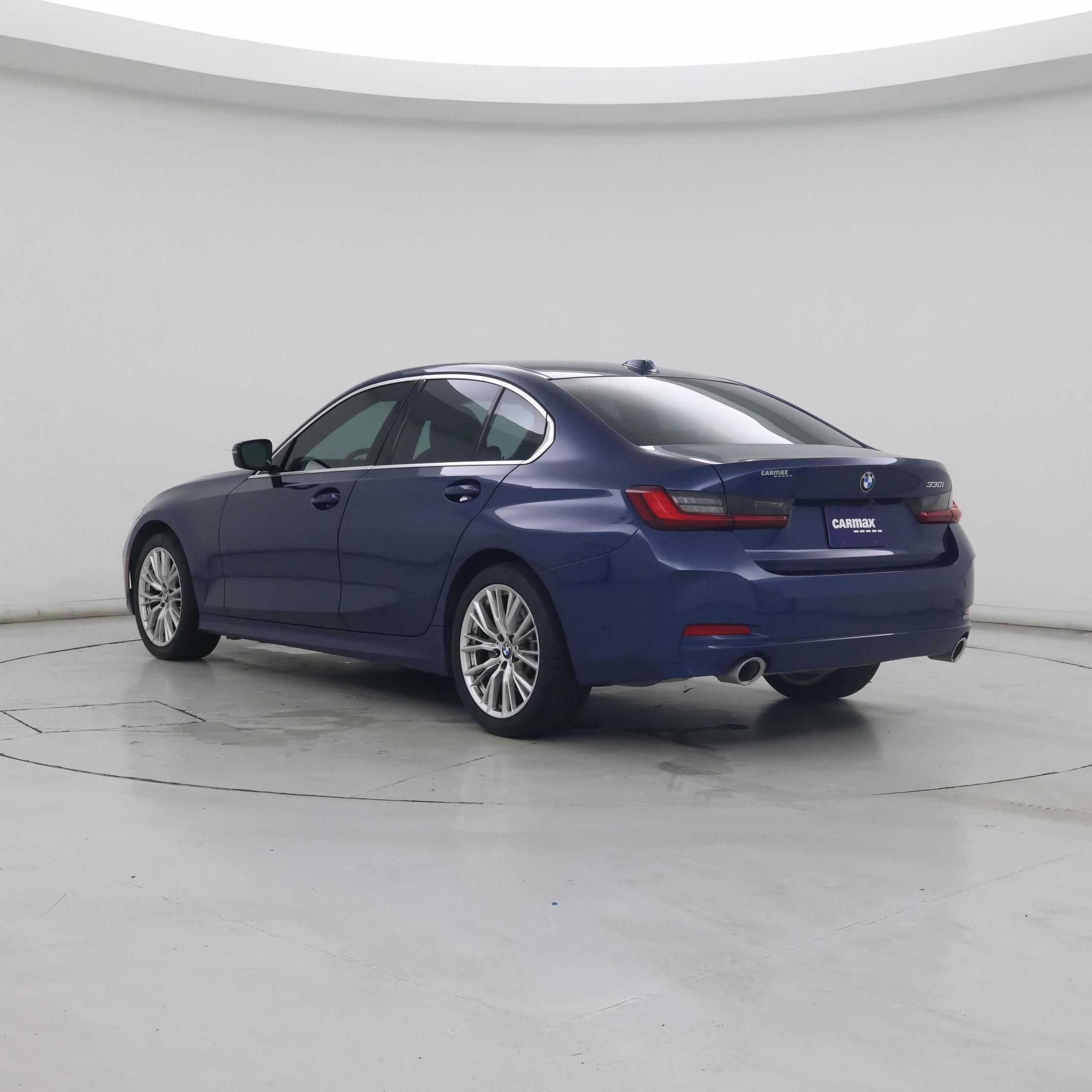 Thumbnail: 2024 BMW 3 Series - 2