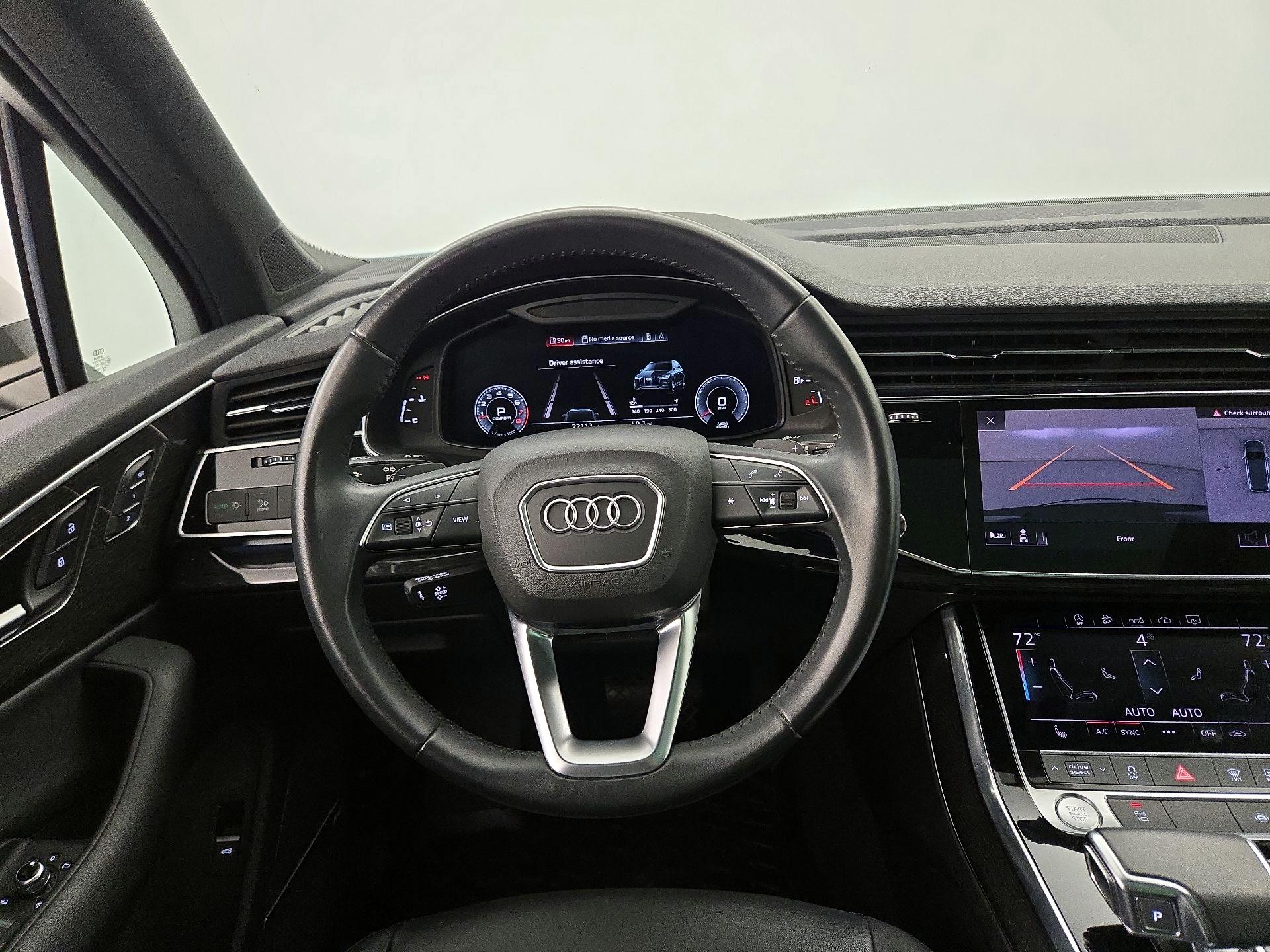 Thumbnail: 2020 Audi Q7 - 10