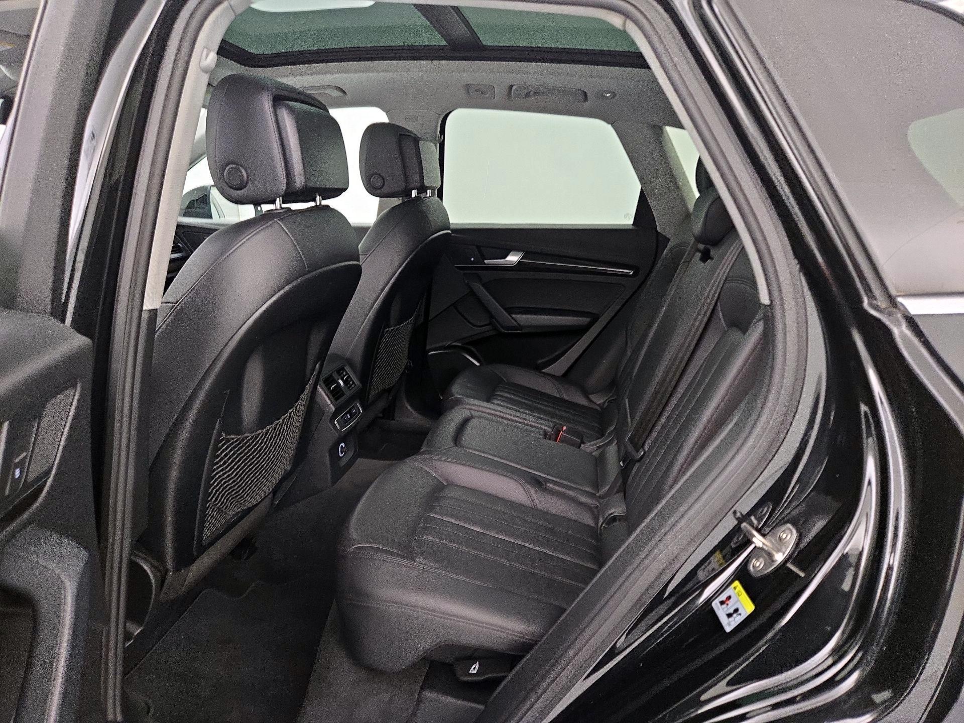 Thumbnail: 2020 Audi Q5 - 20