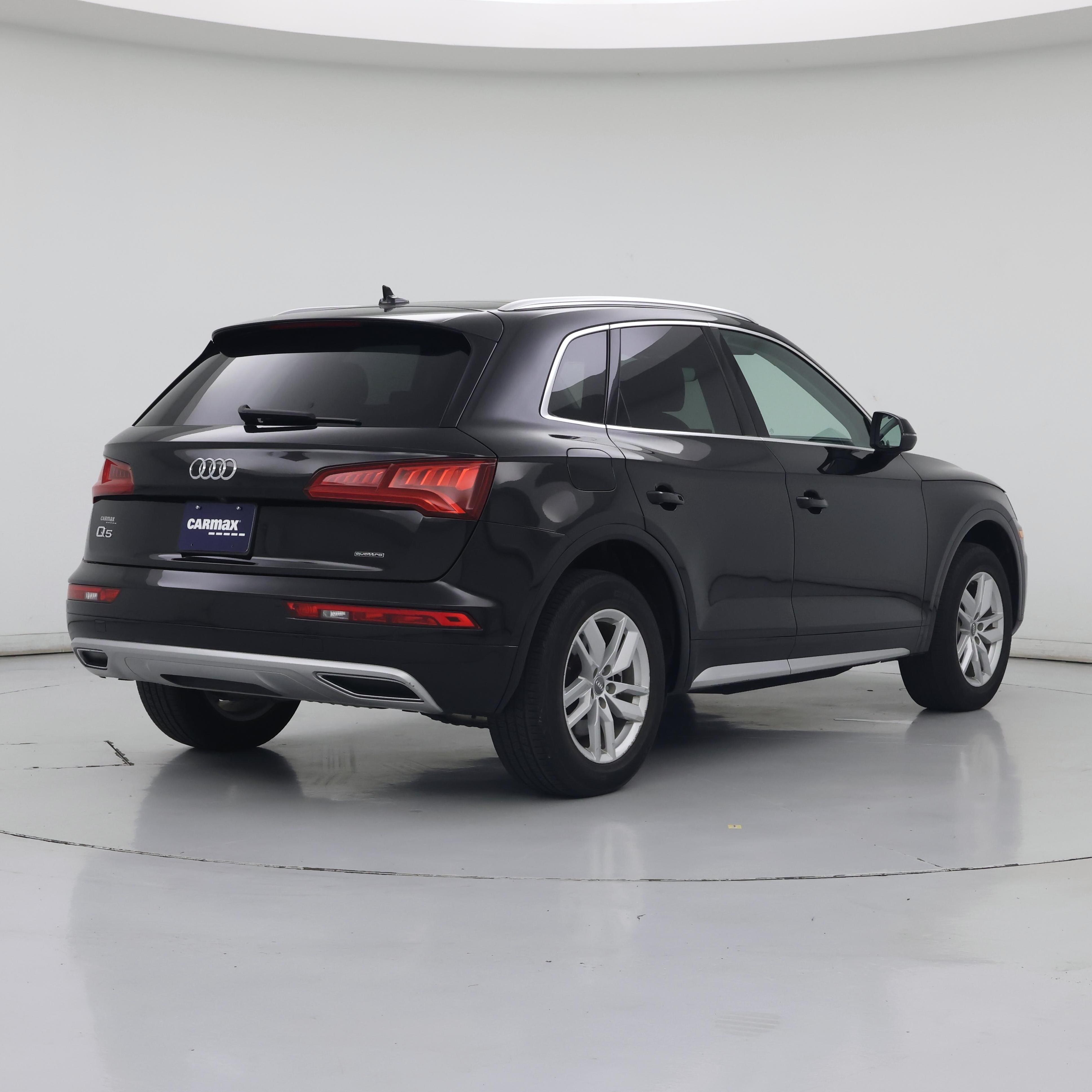 Thumbnail: 2020 Audi Q5 - 8