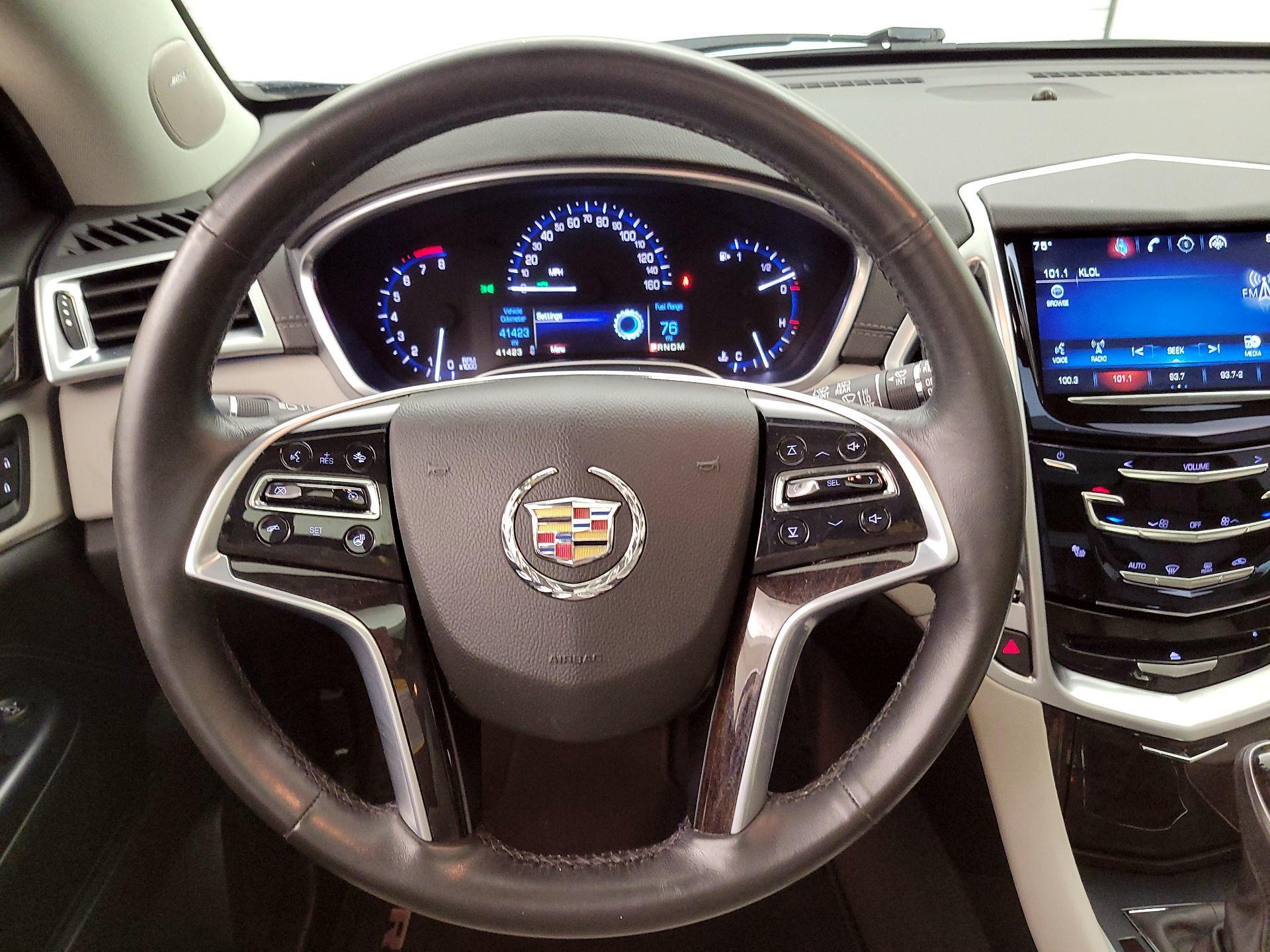 Thumbnail: 2016 Cadillac SRX - 10