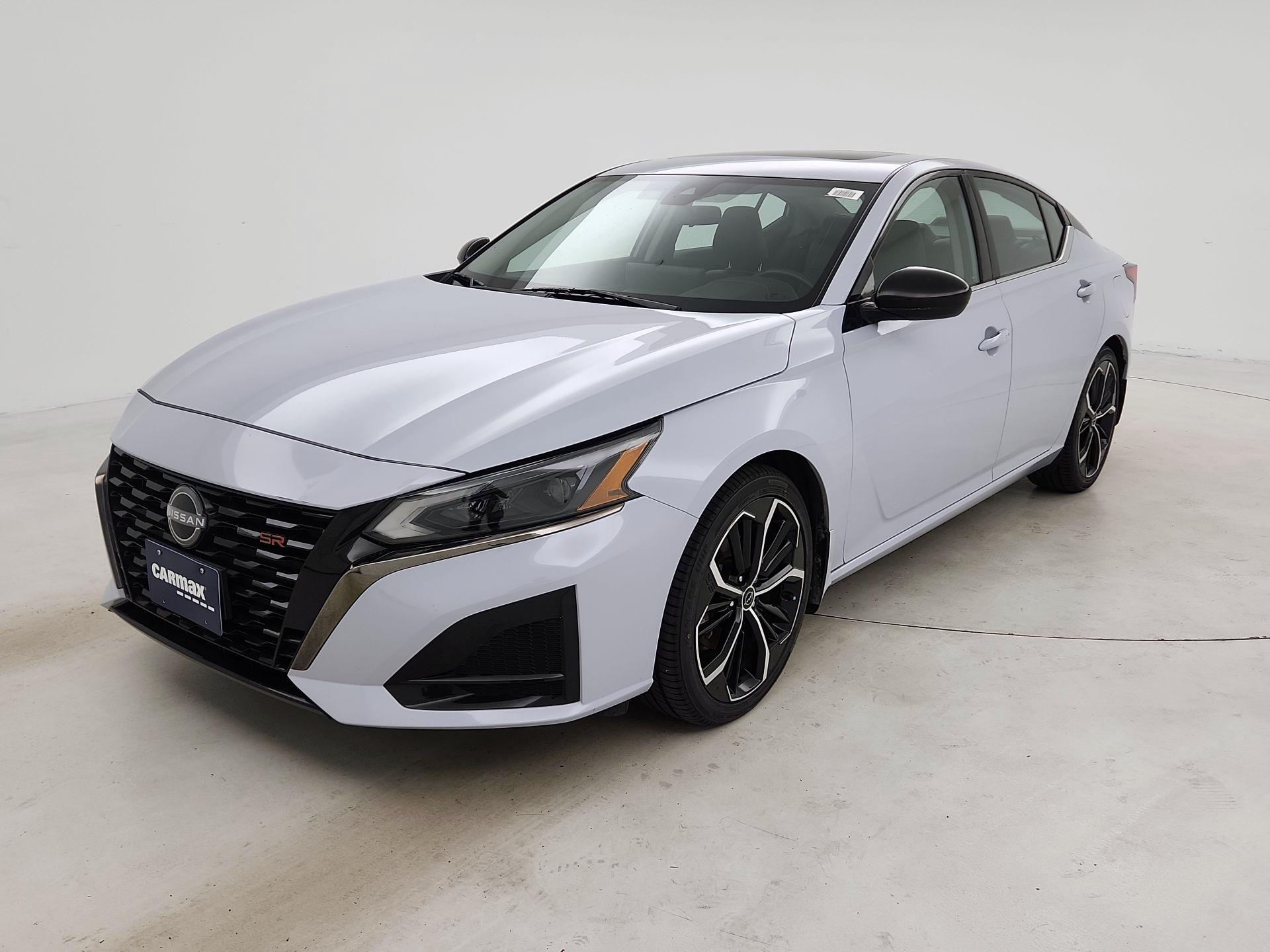 Thumbnail: 2024 Nissan Altima - 3