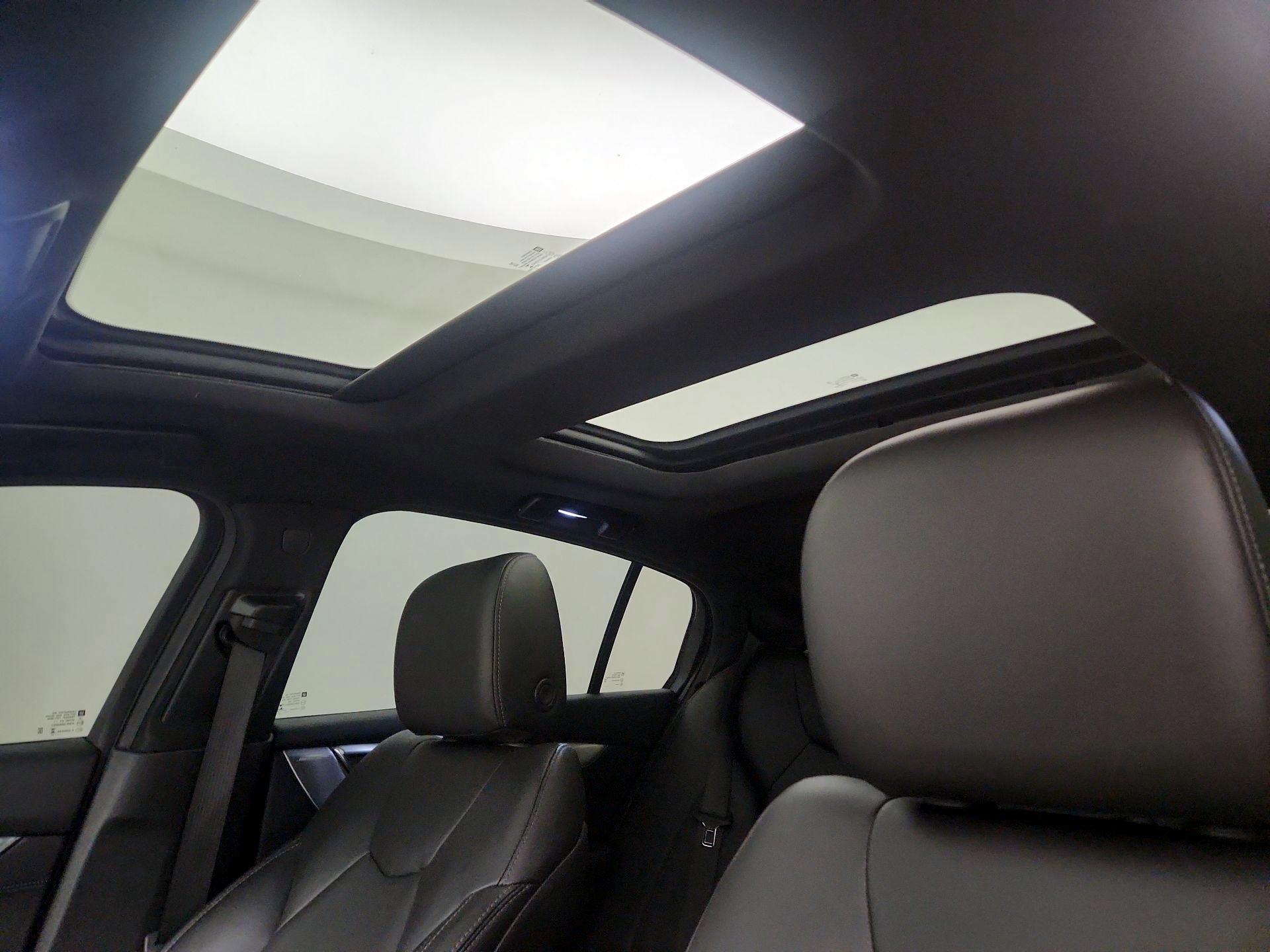 Thumbnail: 2023 Cadillac CT5 - 18