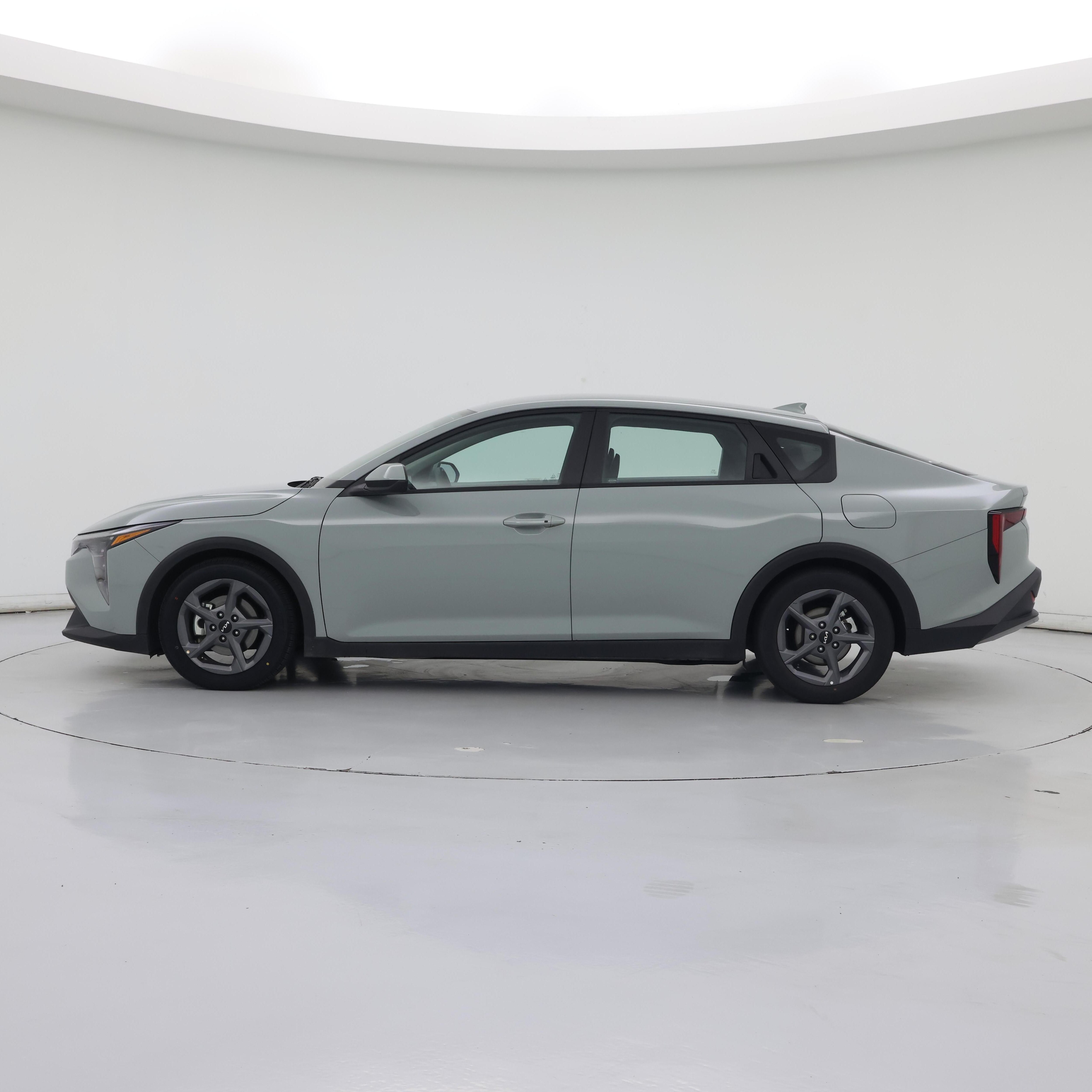 Thumbnail: 2025 Kia K4 - 3
